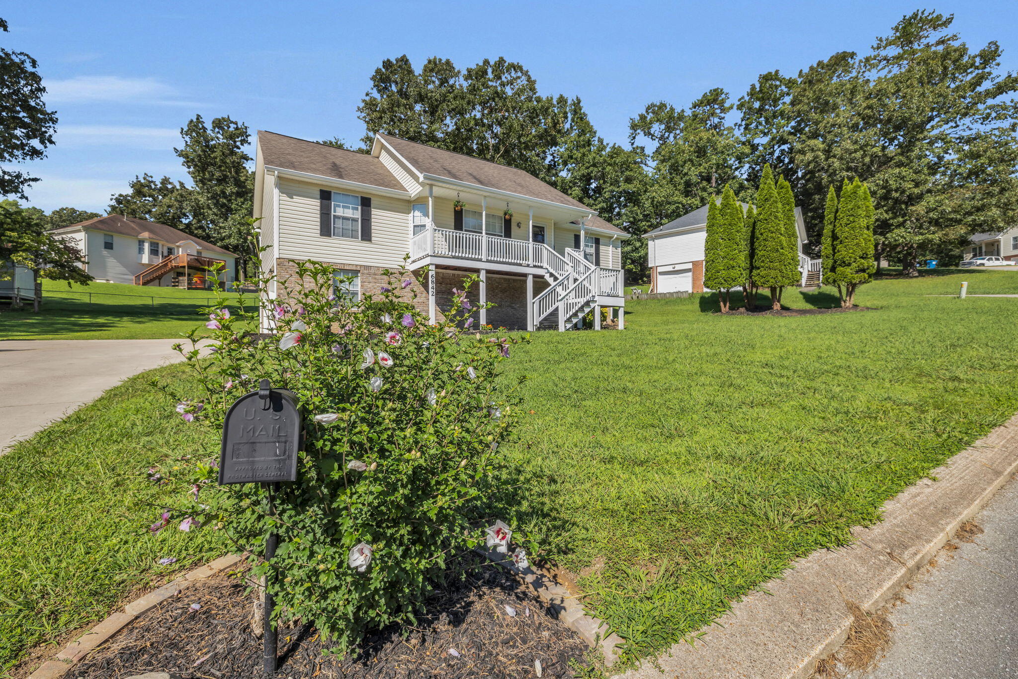 6842 Triton Circle
