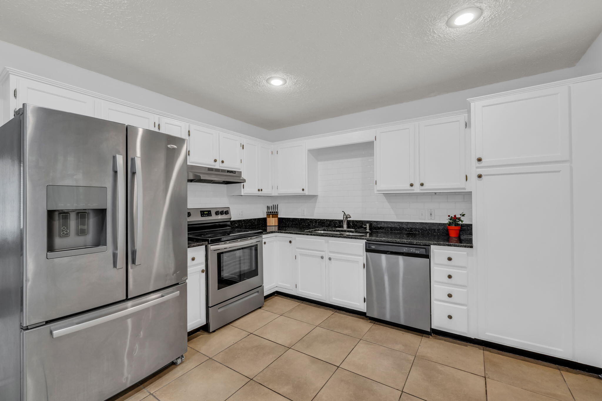 6842 Triton Circle