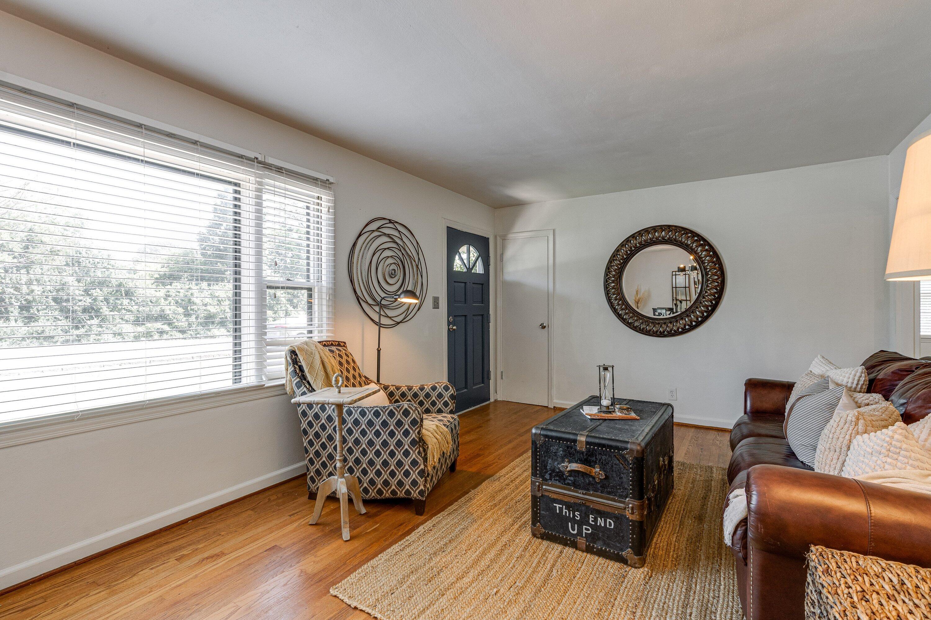 1426 Ely Road, 8