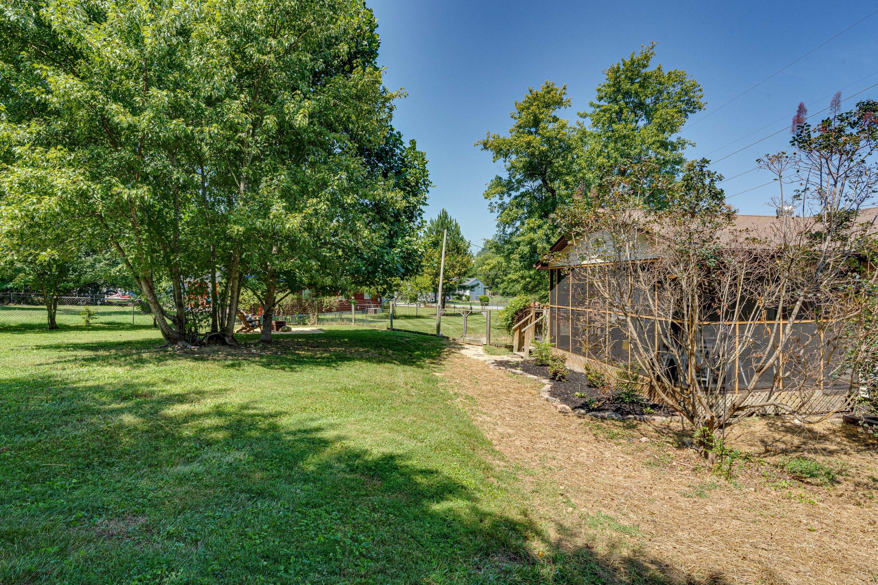 1426 Ely Road, 8