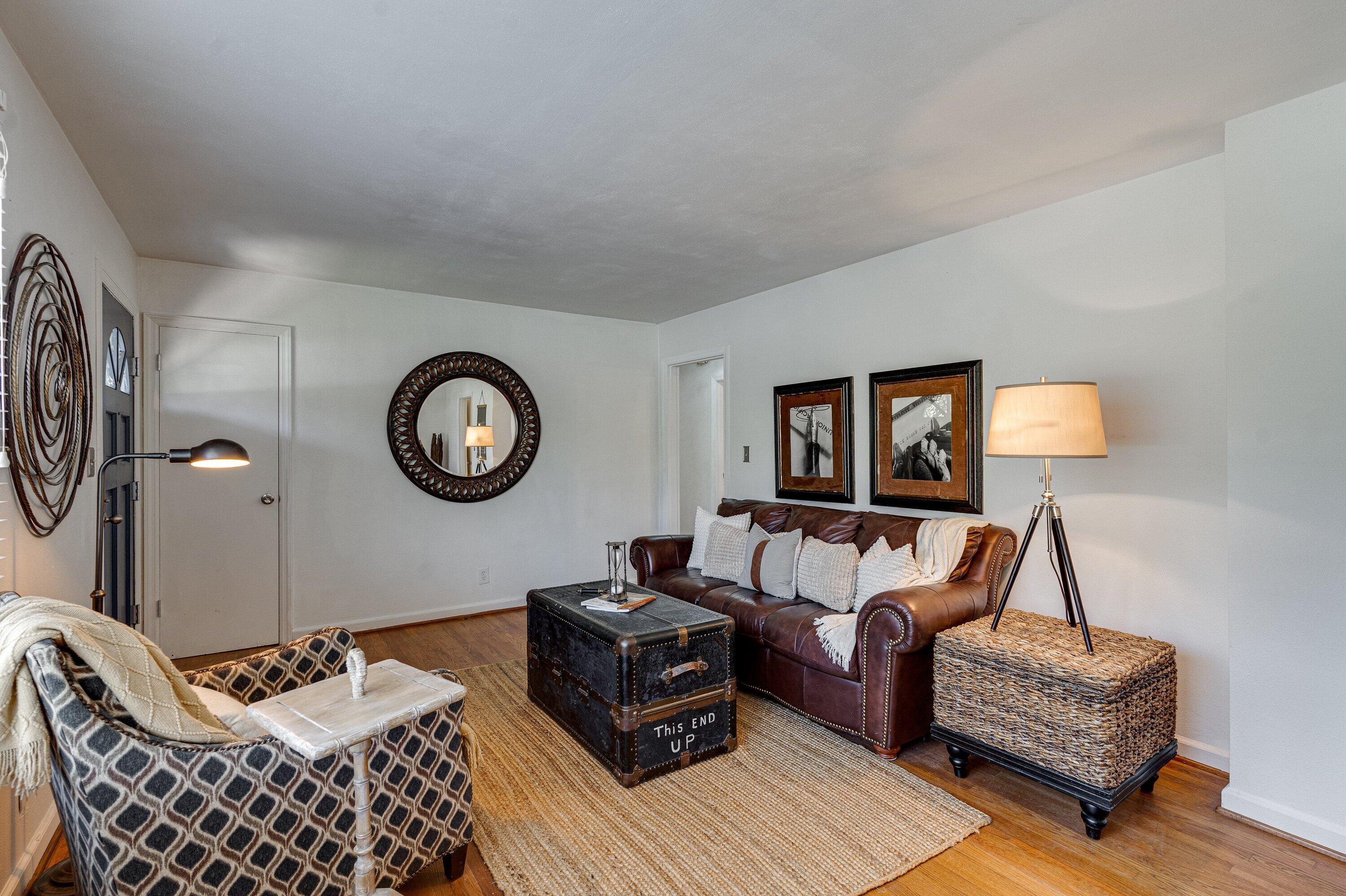 1426 Ely Road, 8