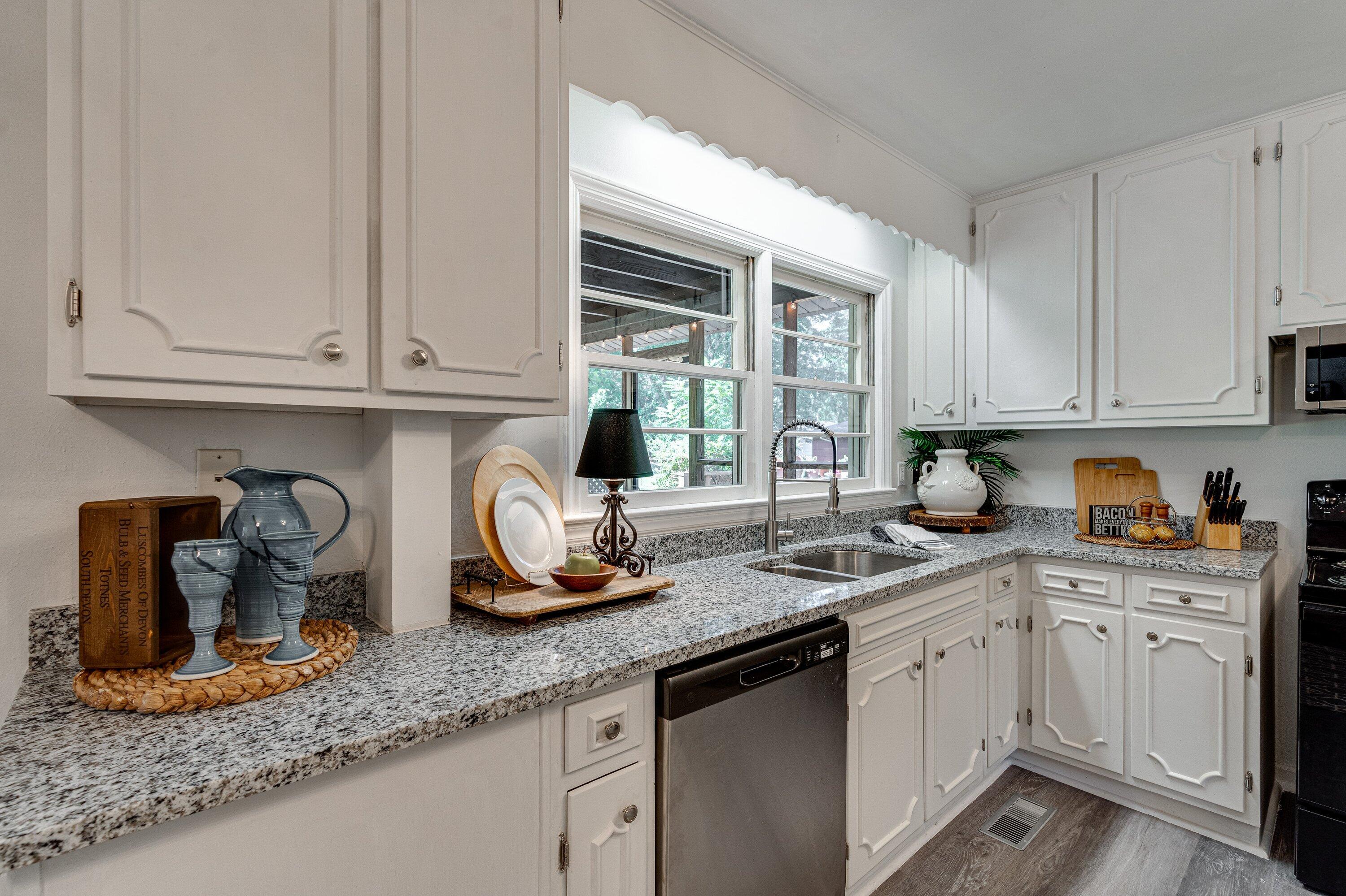 1426 Ely Road, 8