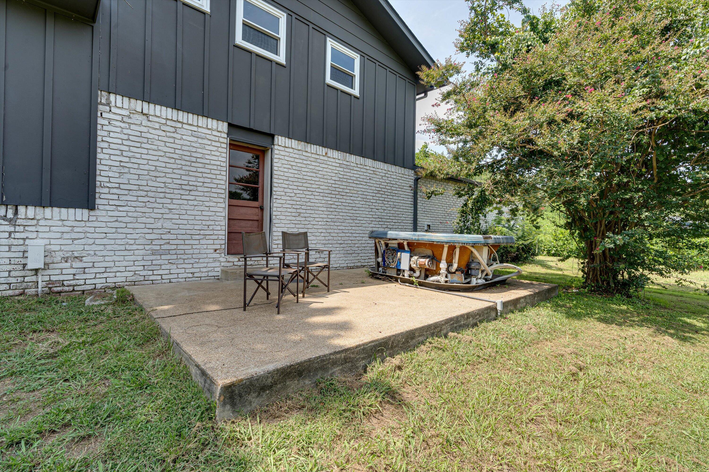 418 S Seminole Drive
