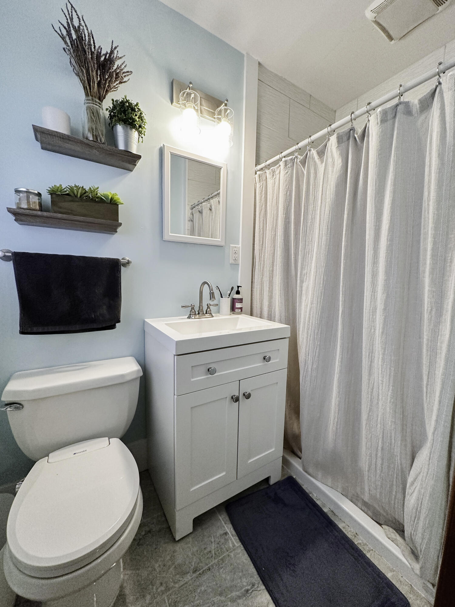 4708 Fairwood Lane