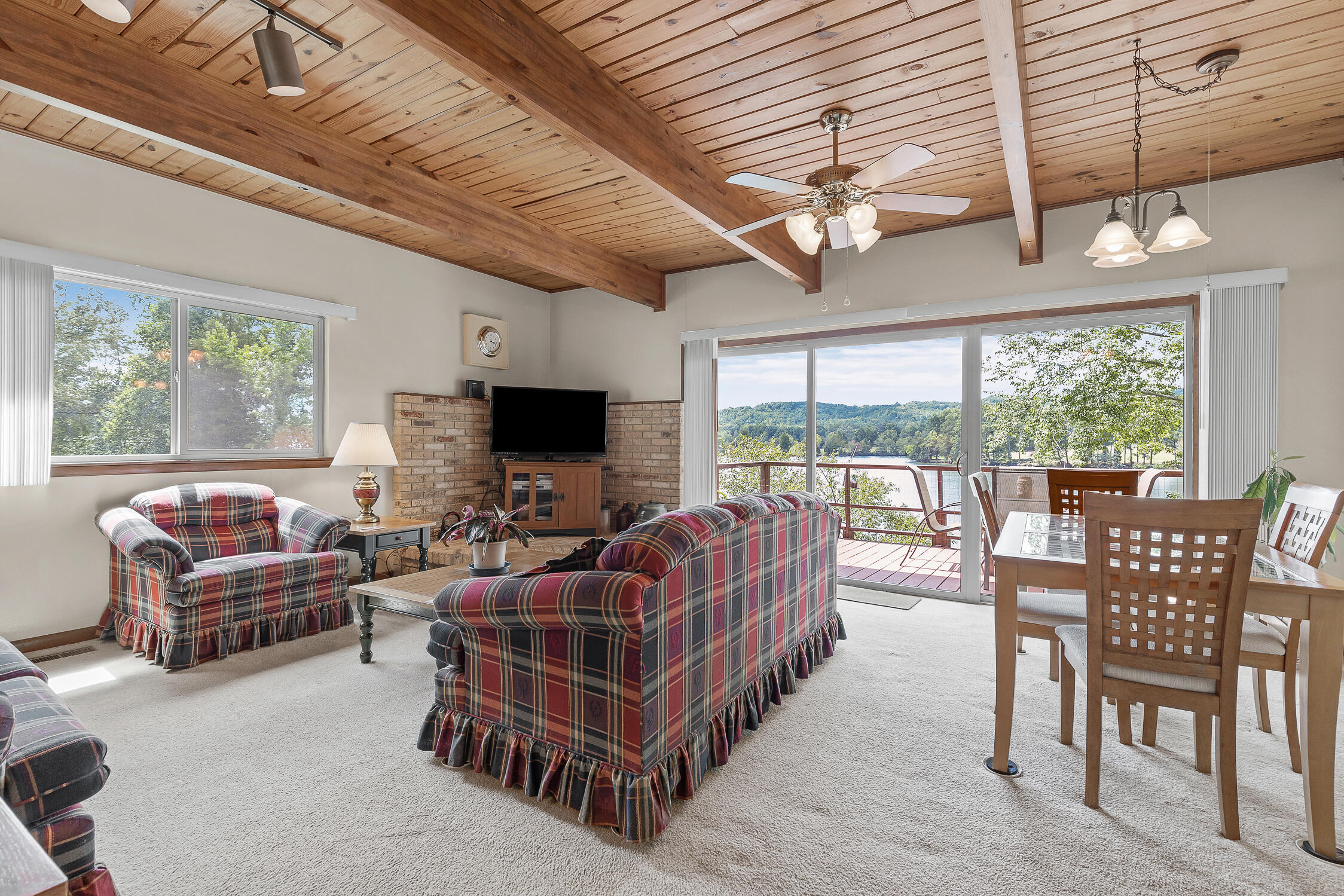 1036 Buzzard Roost Road