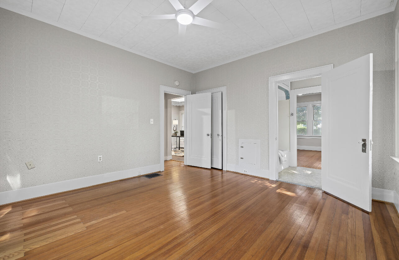 3302 Alta Vista Drive