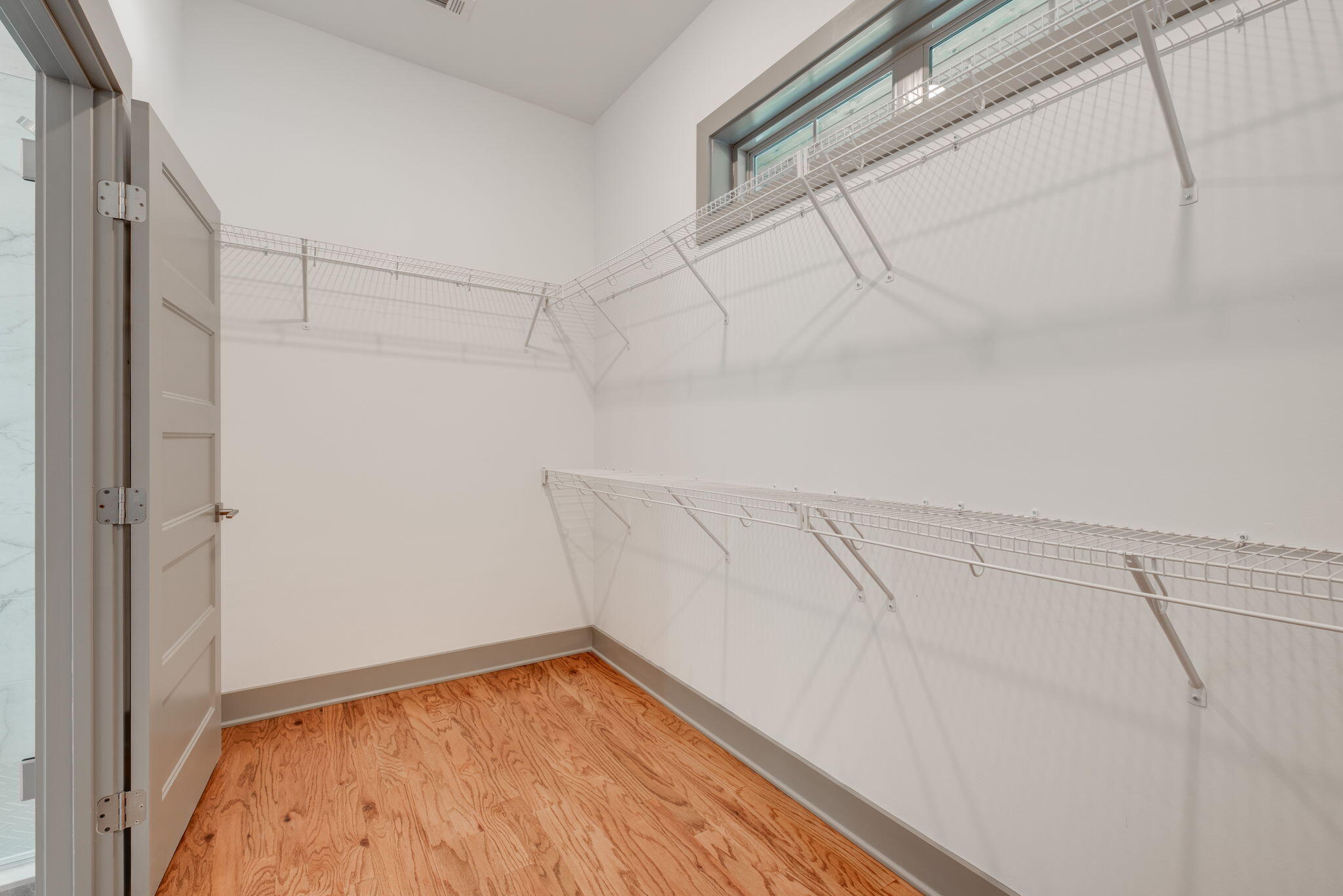 3591 Amble Way, 107