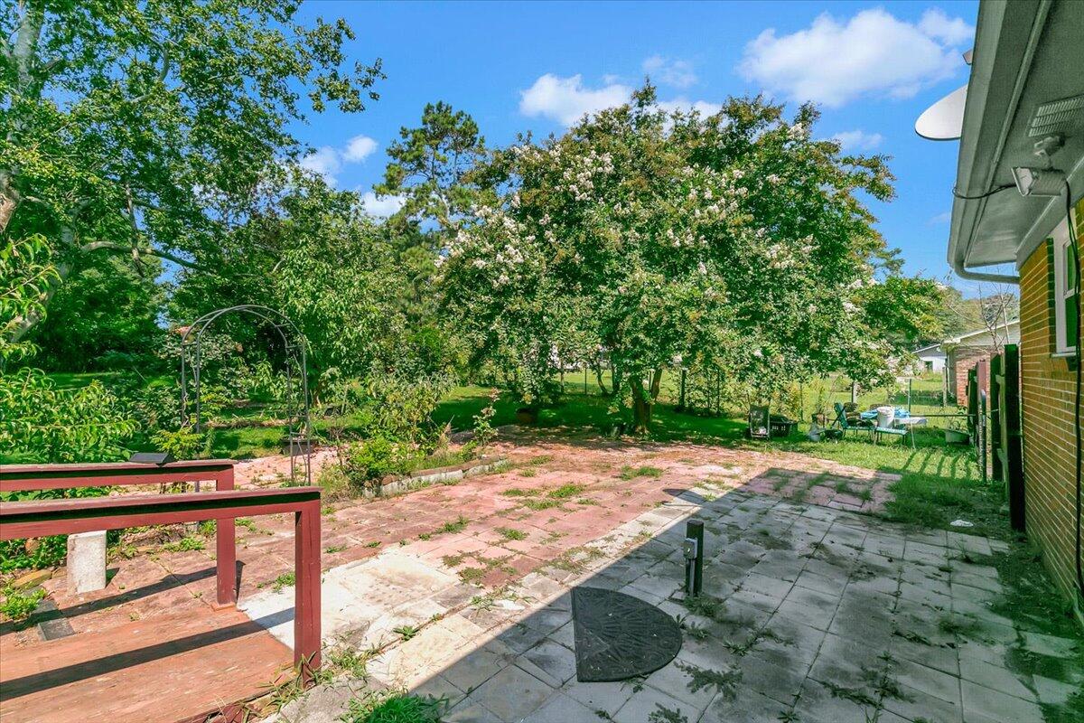 221 SE Baker Road