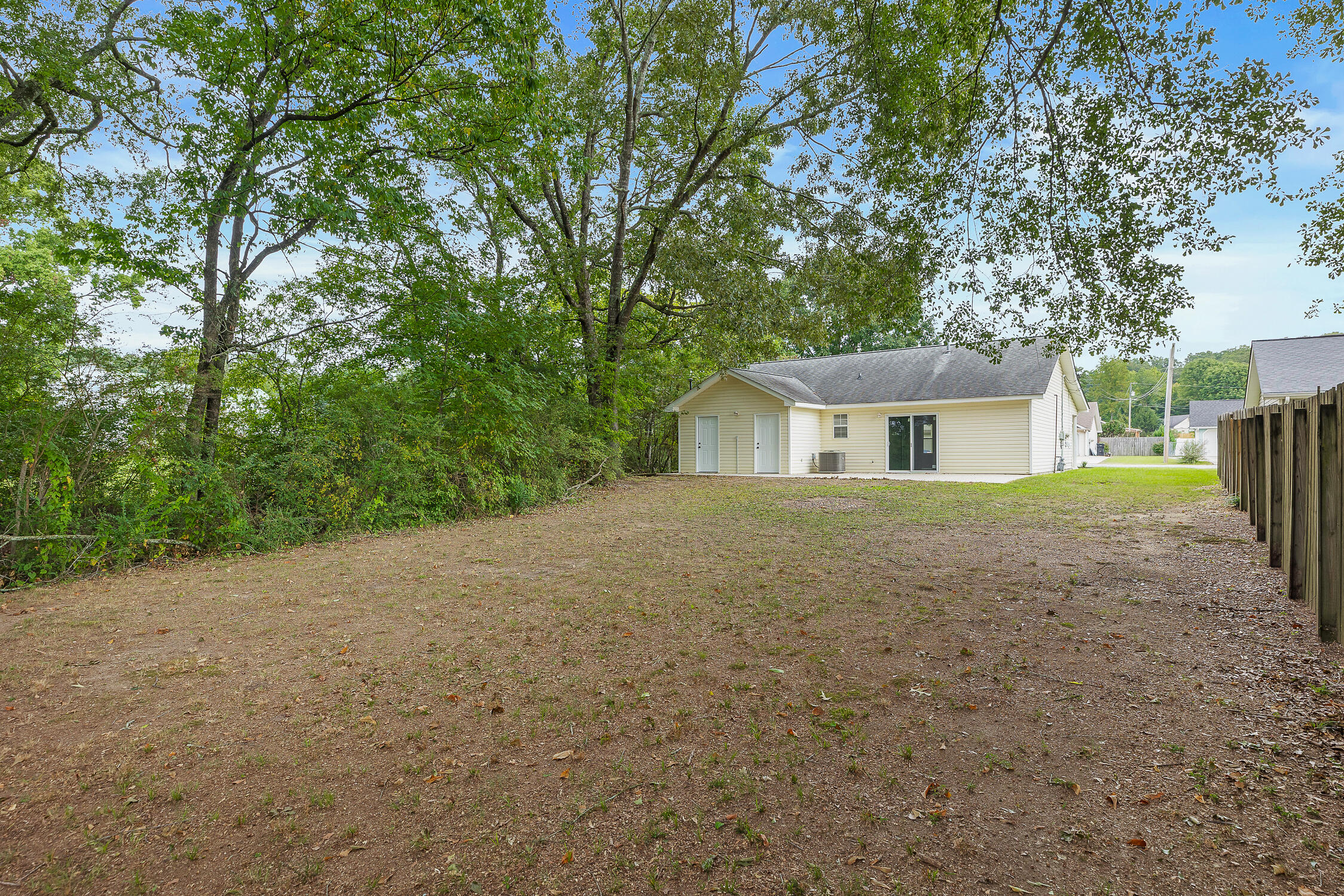 1700 Maple Place