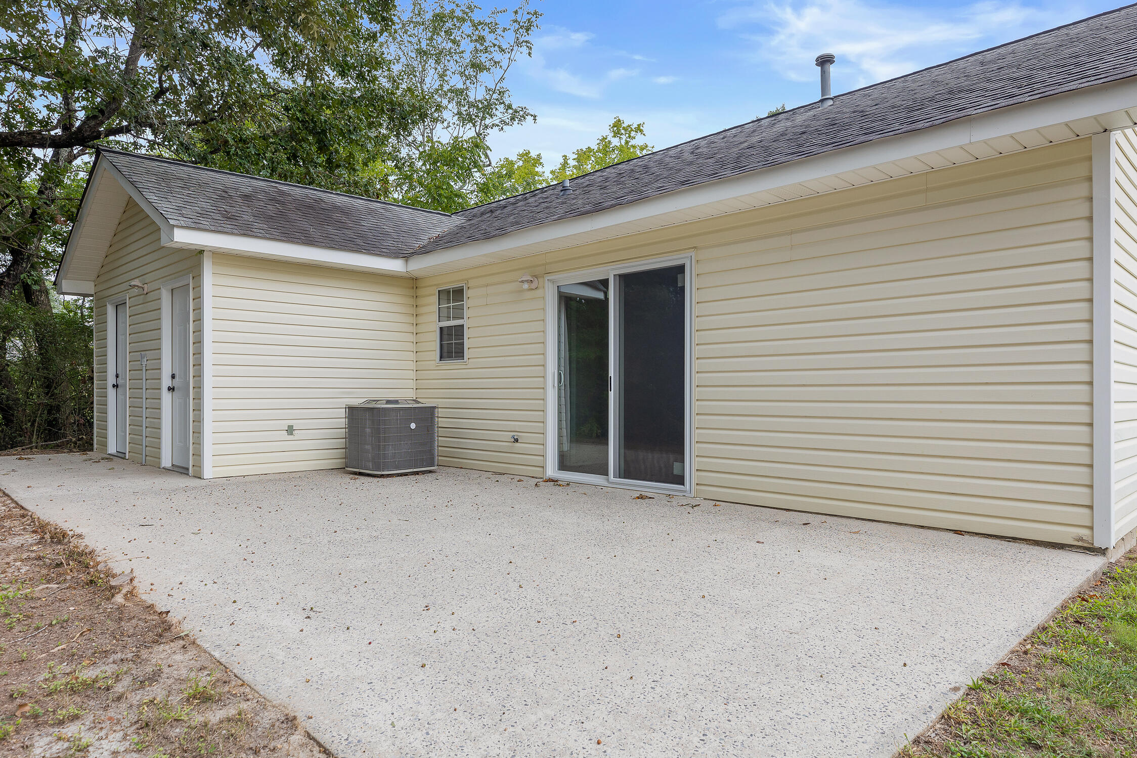 1700 Maple Place