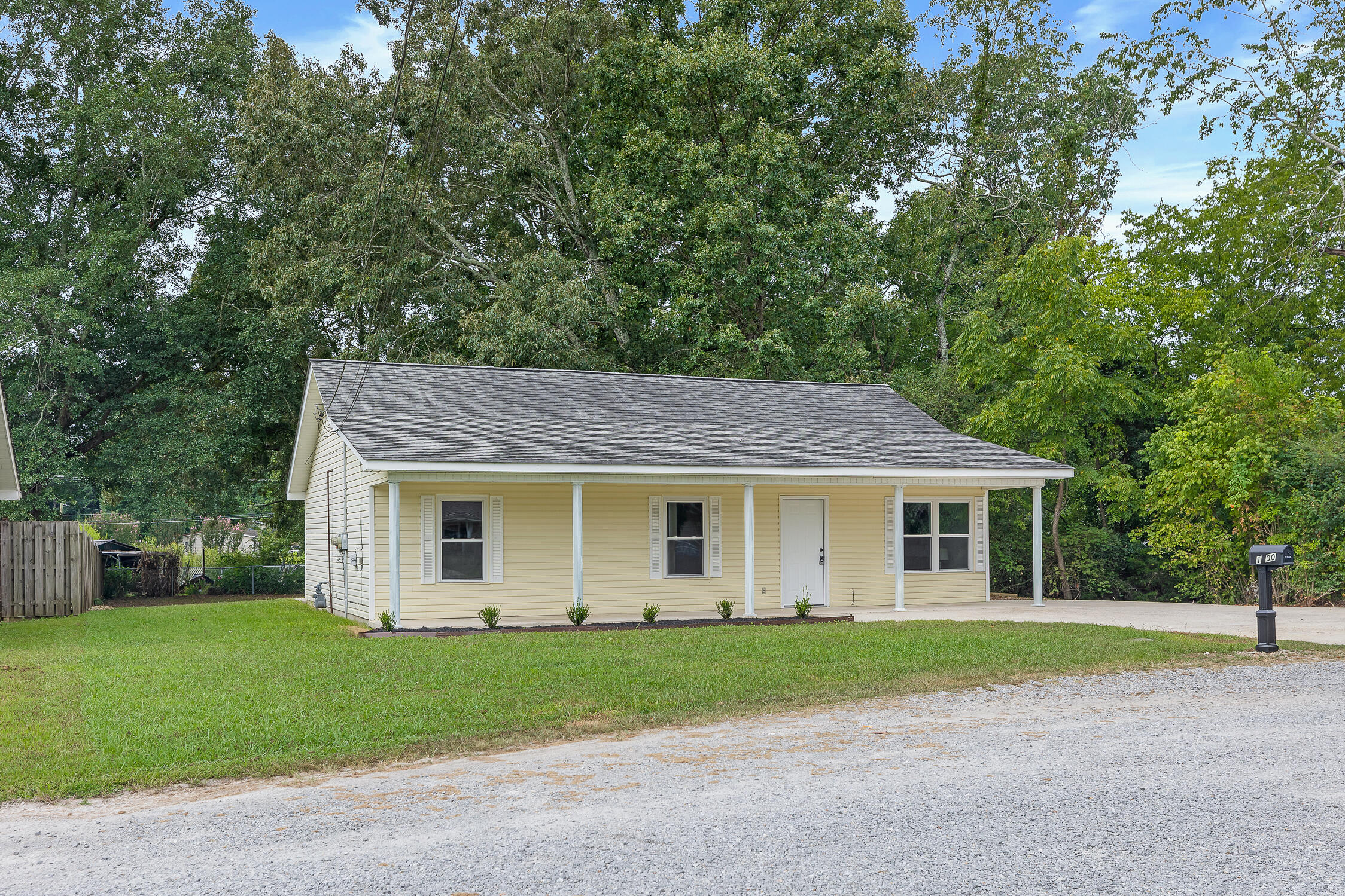 1700 Maple Place