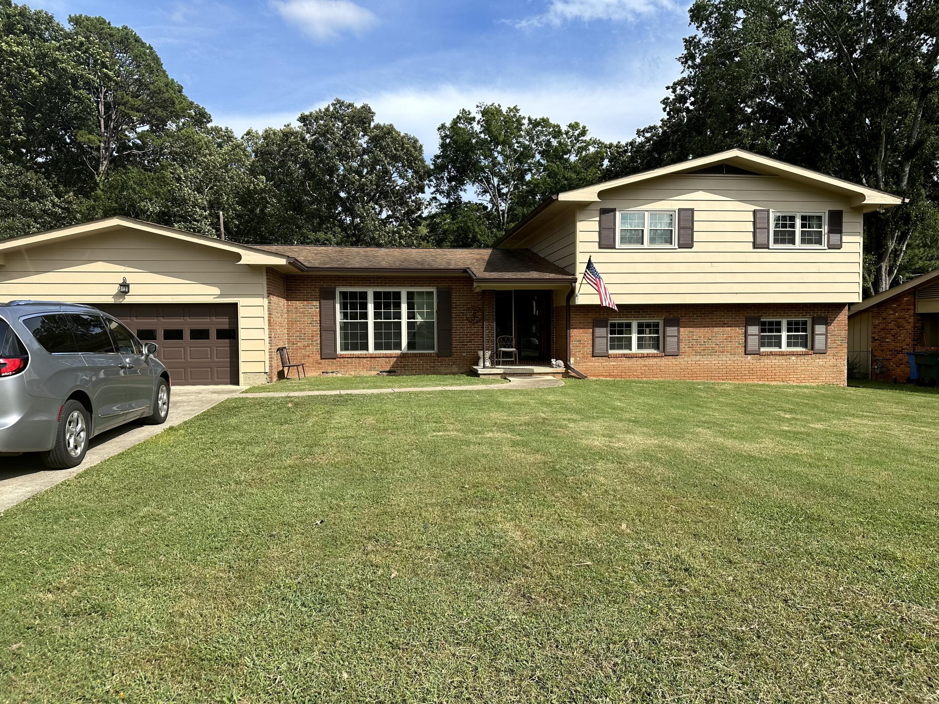 4313 Forest Plaza Drive