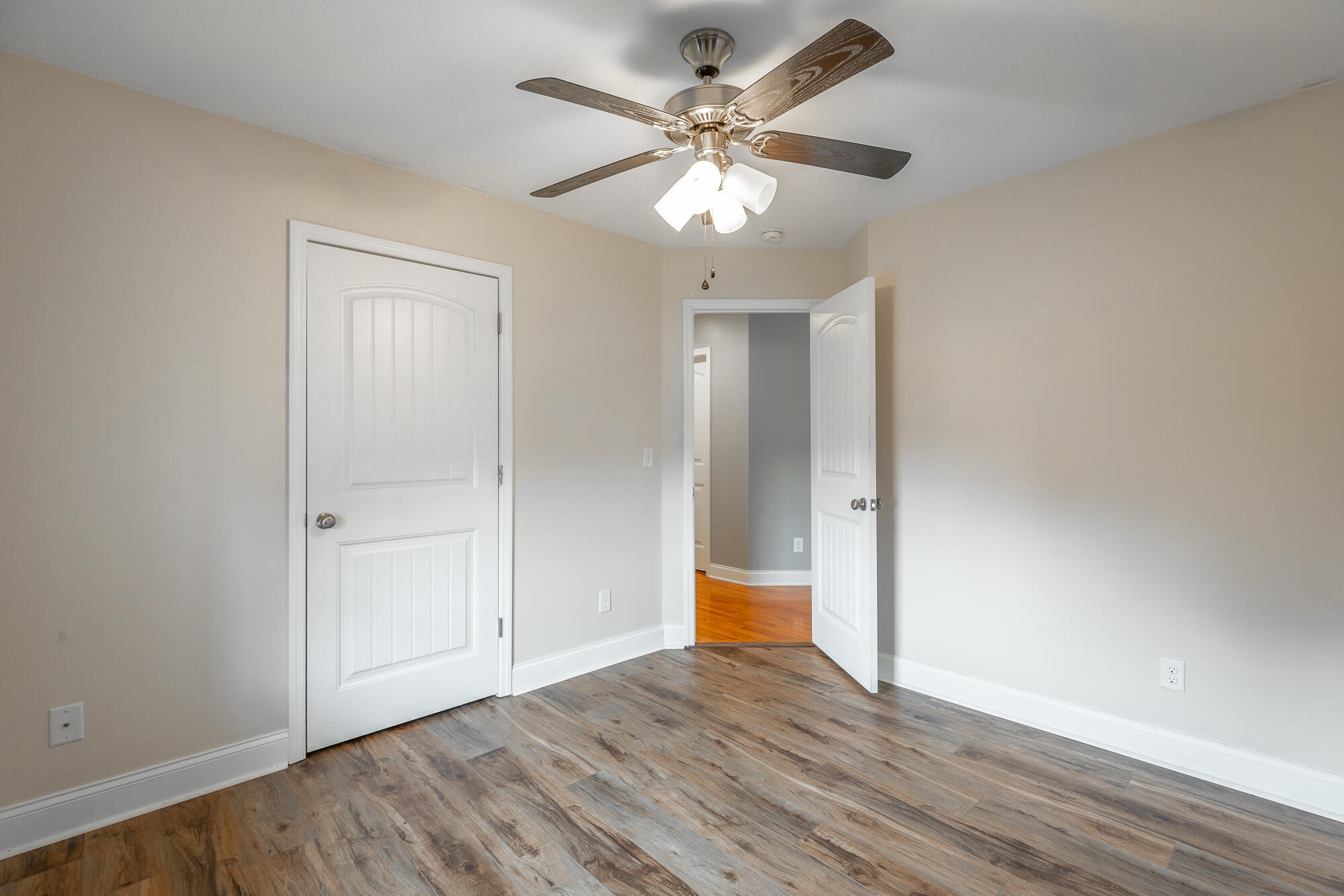 235 SE Burnt Hollow Trail