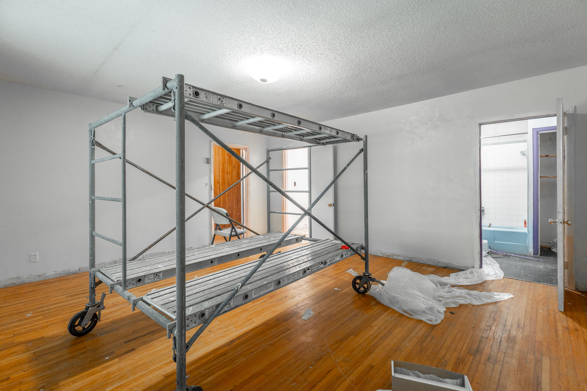 2510 Glass Street
