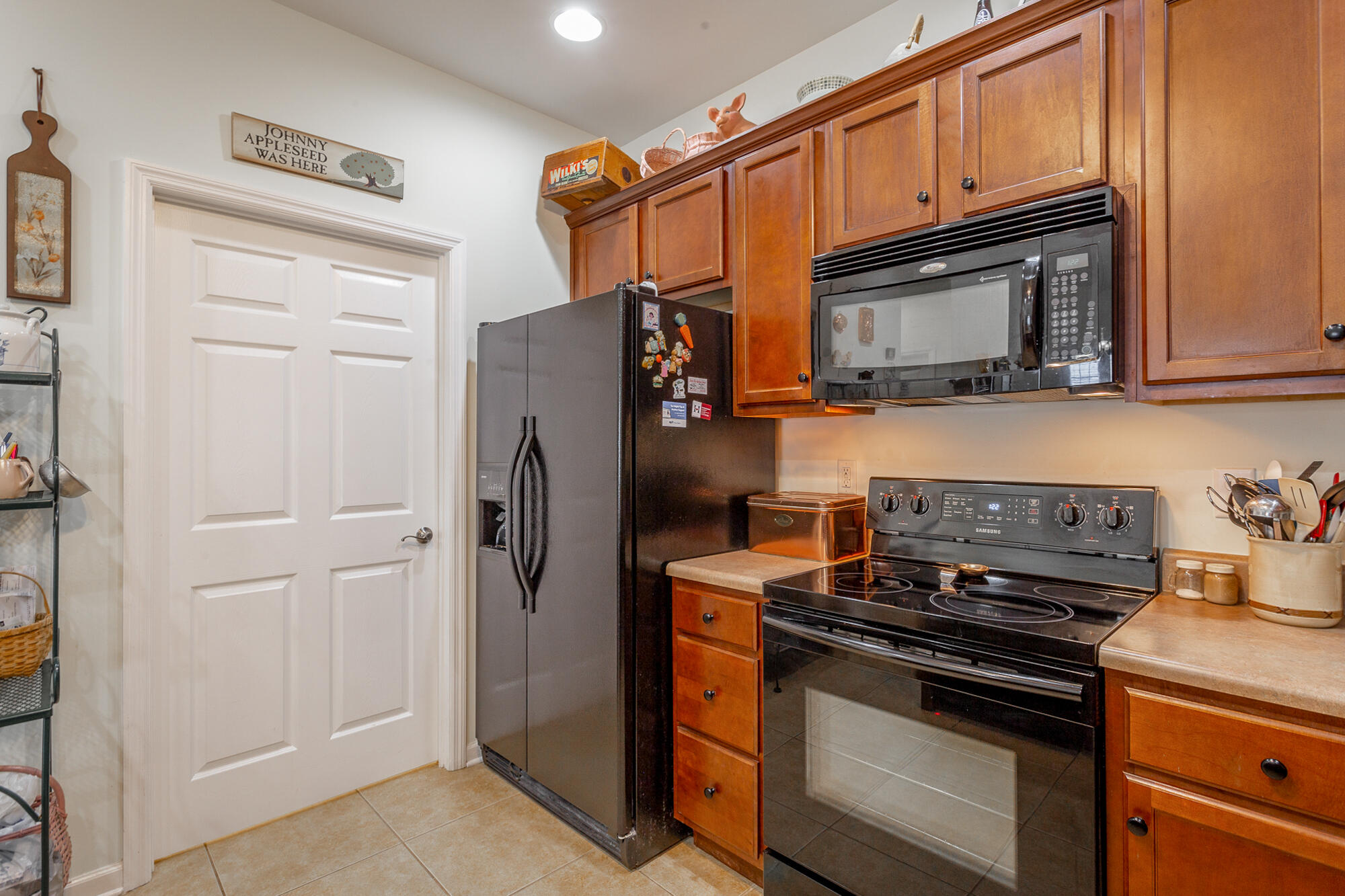 1046 Callaway Court