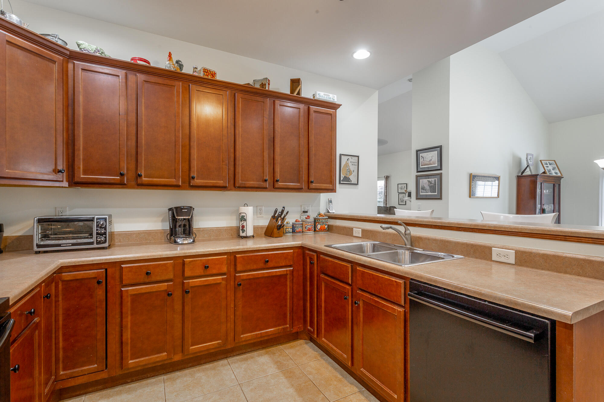 1046 Callaway Court