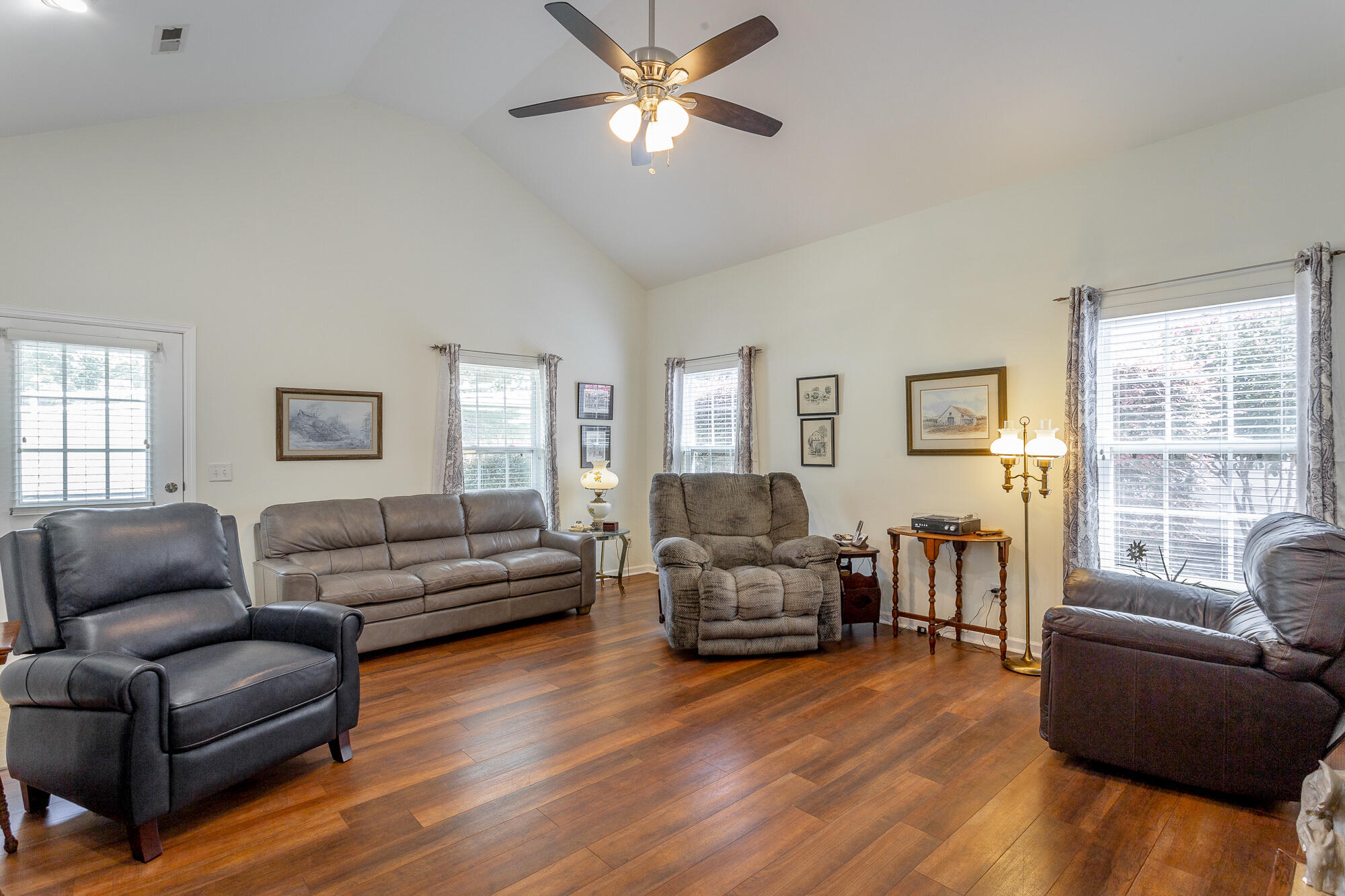 1046 Callaway Court