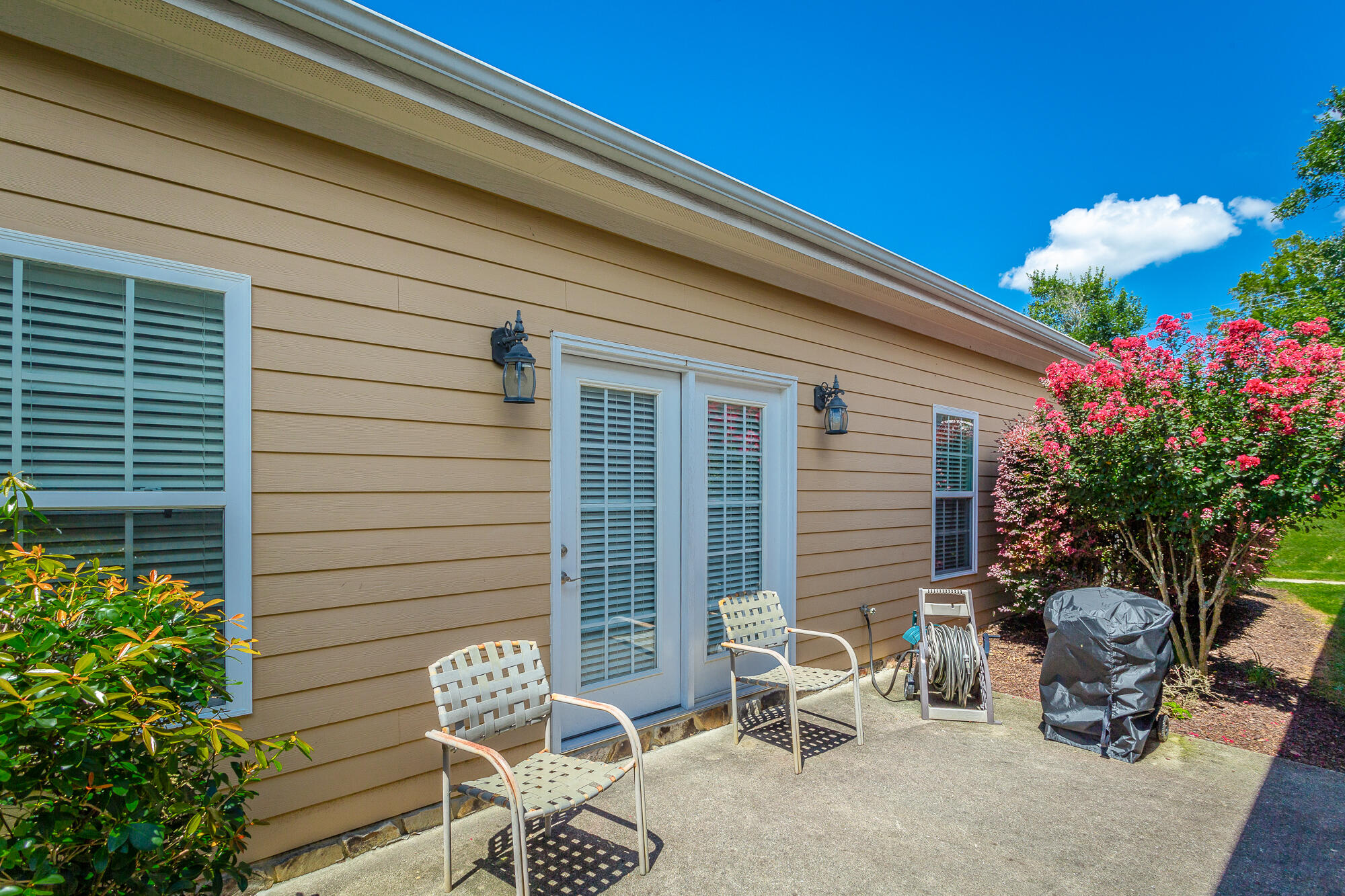 1046 Callaway Court