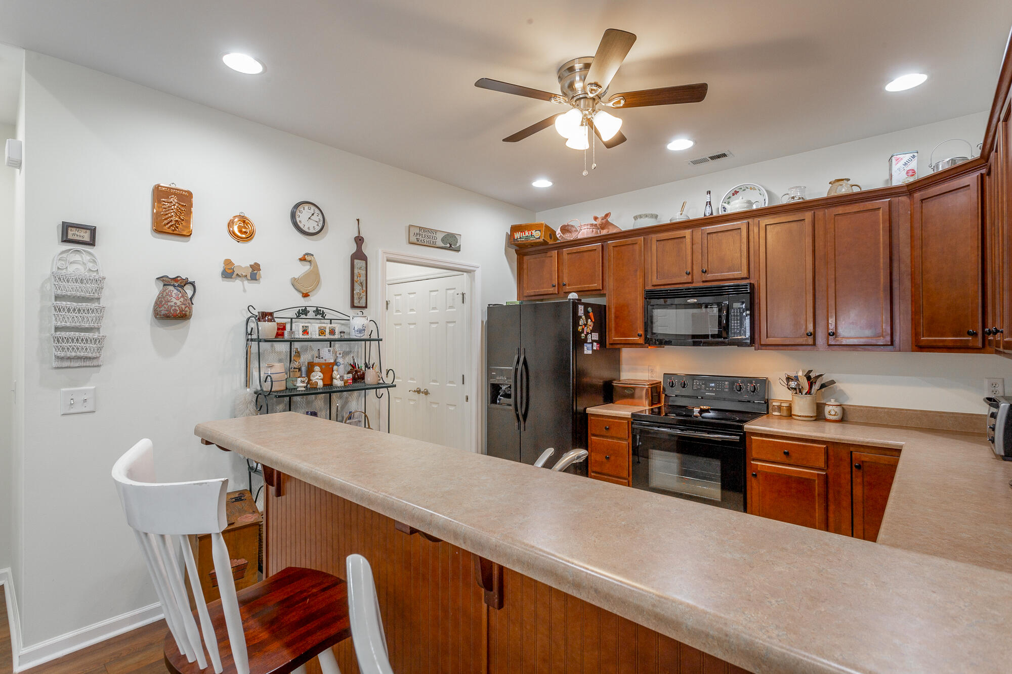 1046 Callaway Court
