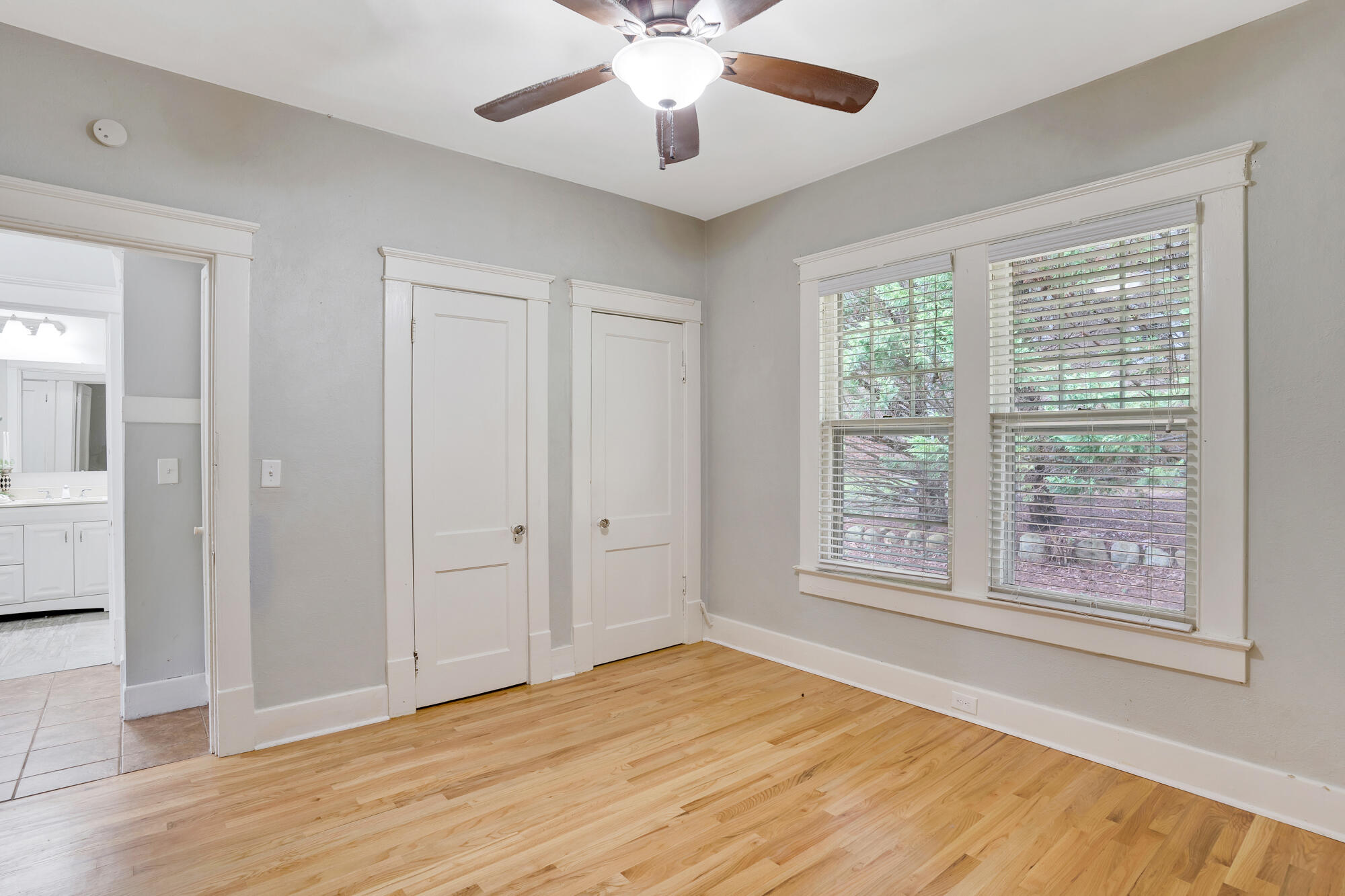 7 Crescent Park