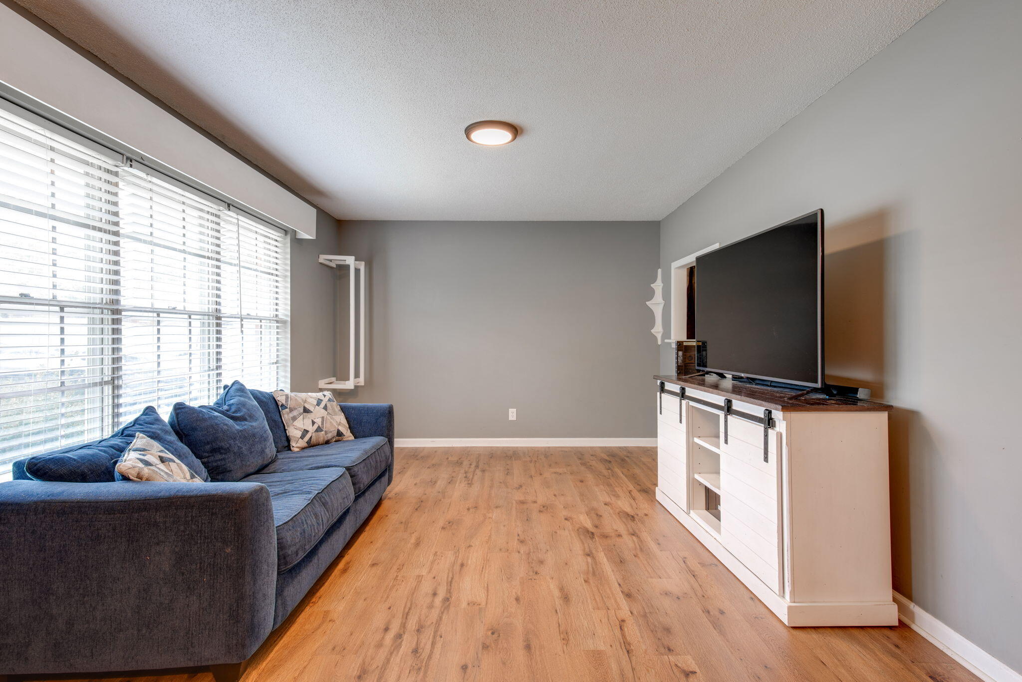 2645 NW Alvin Court