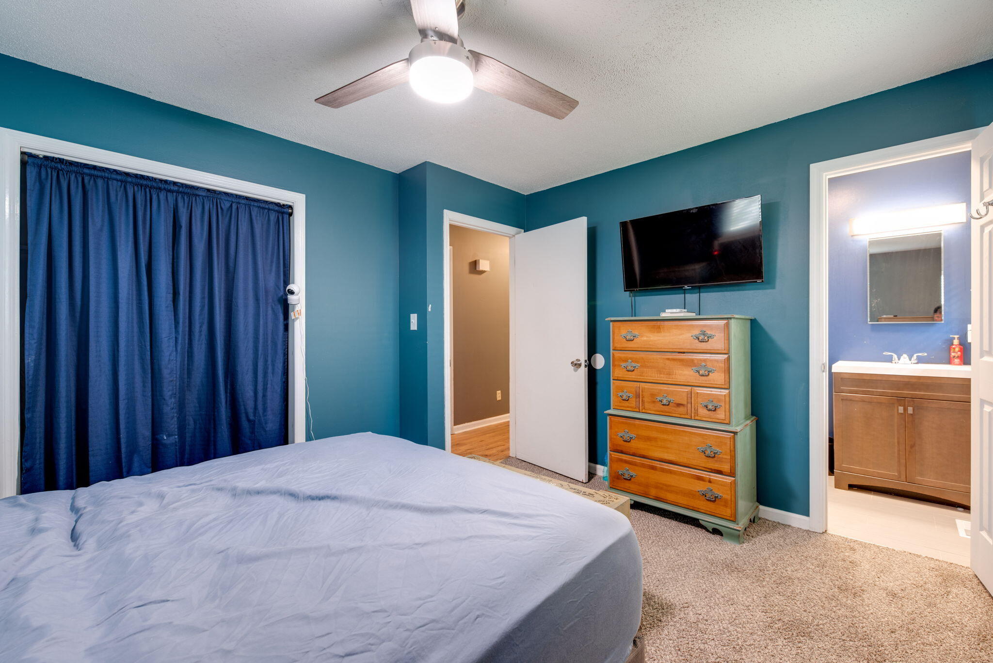 2645 NW Alvin Court