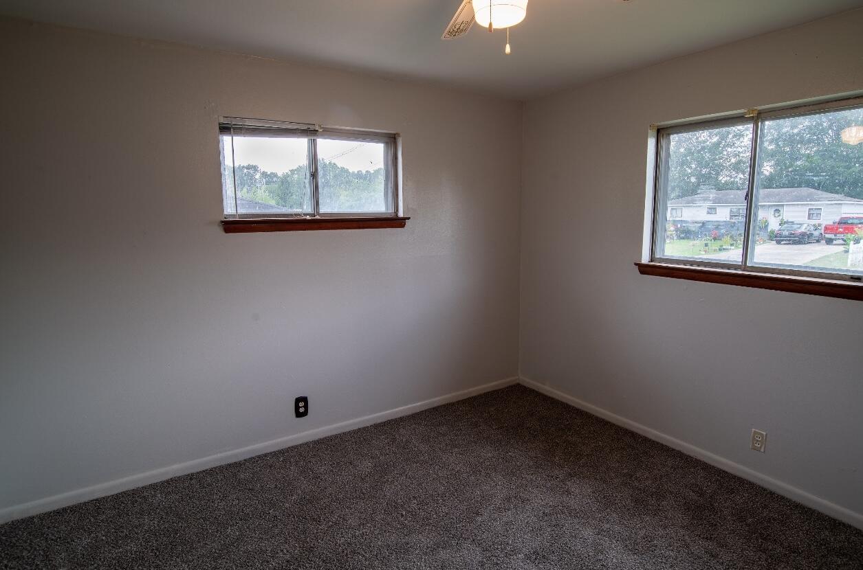 1308 E Sherry Drive