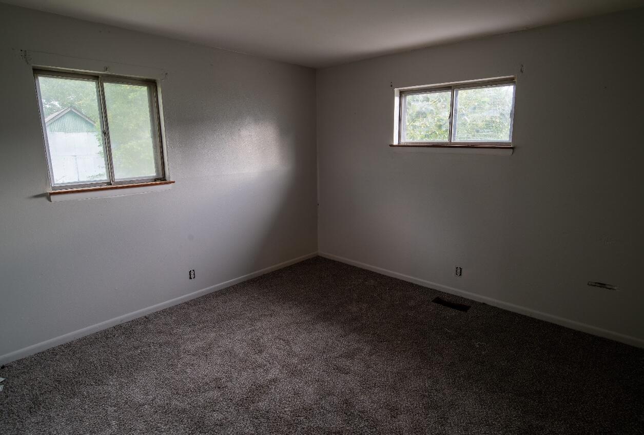 1308 E Sherry Drive