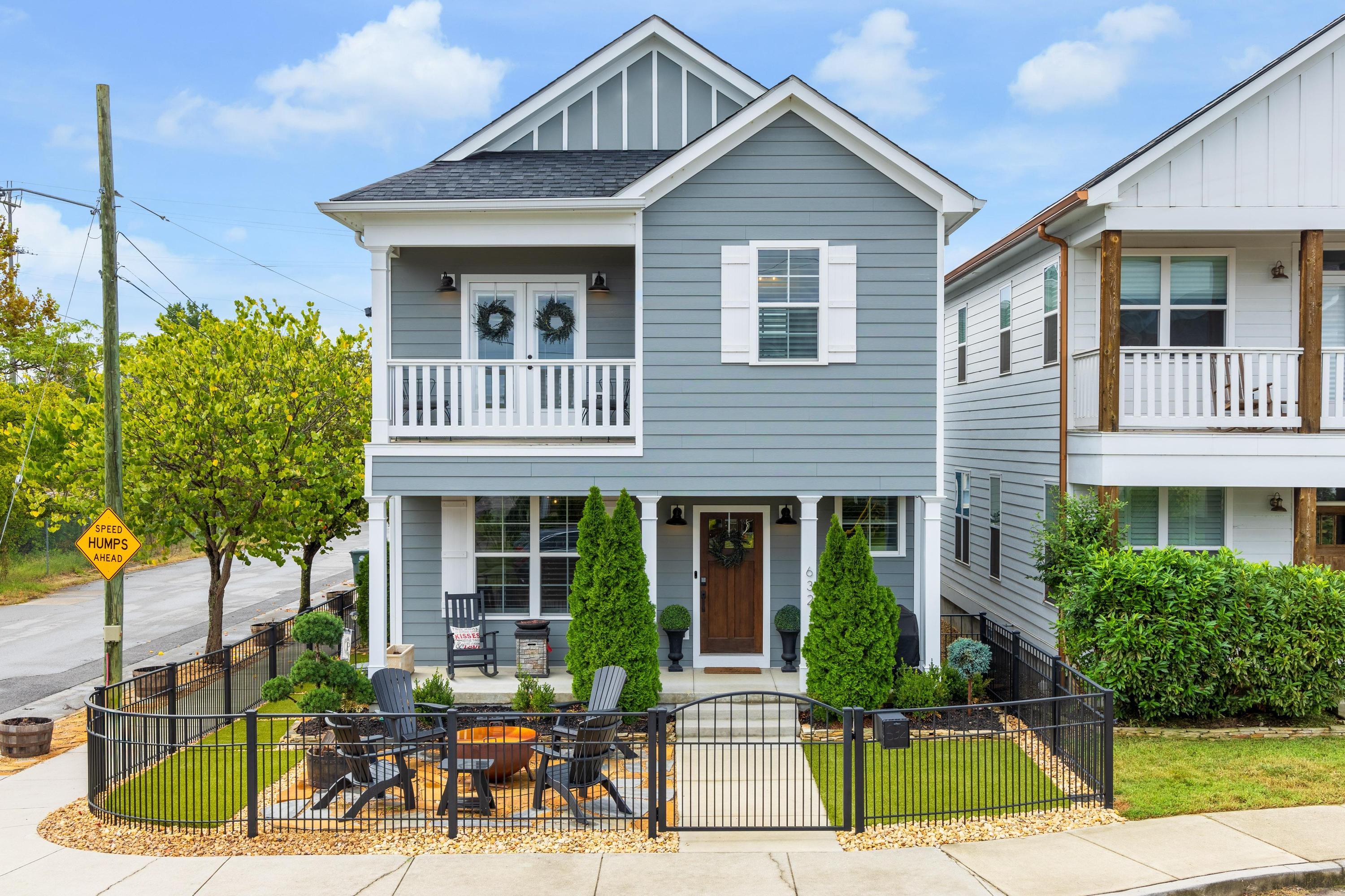 632 E 16th Street