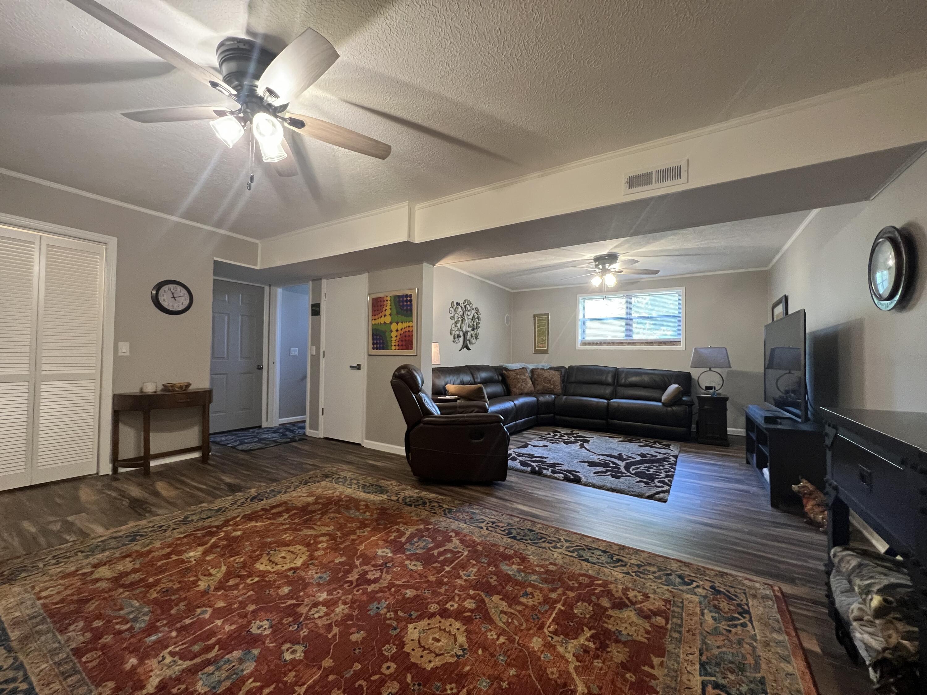 5118 Hunter Village Drive