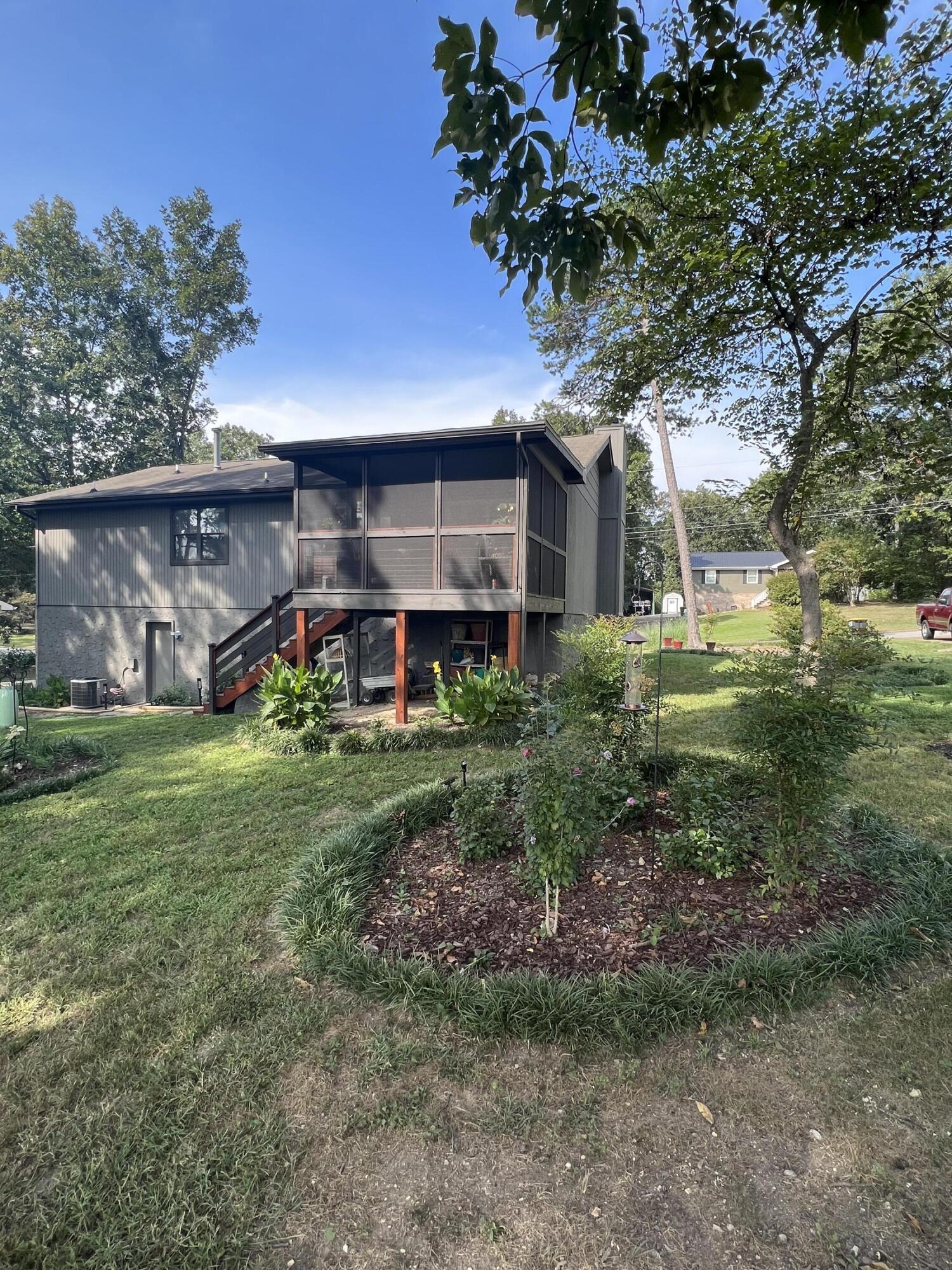 5118 Hunter Village Drive