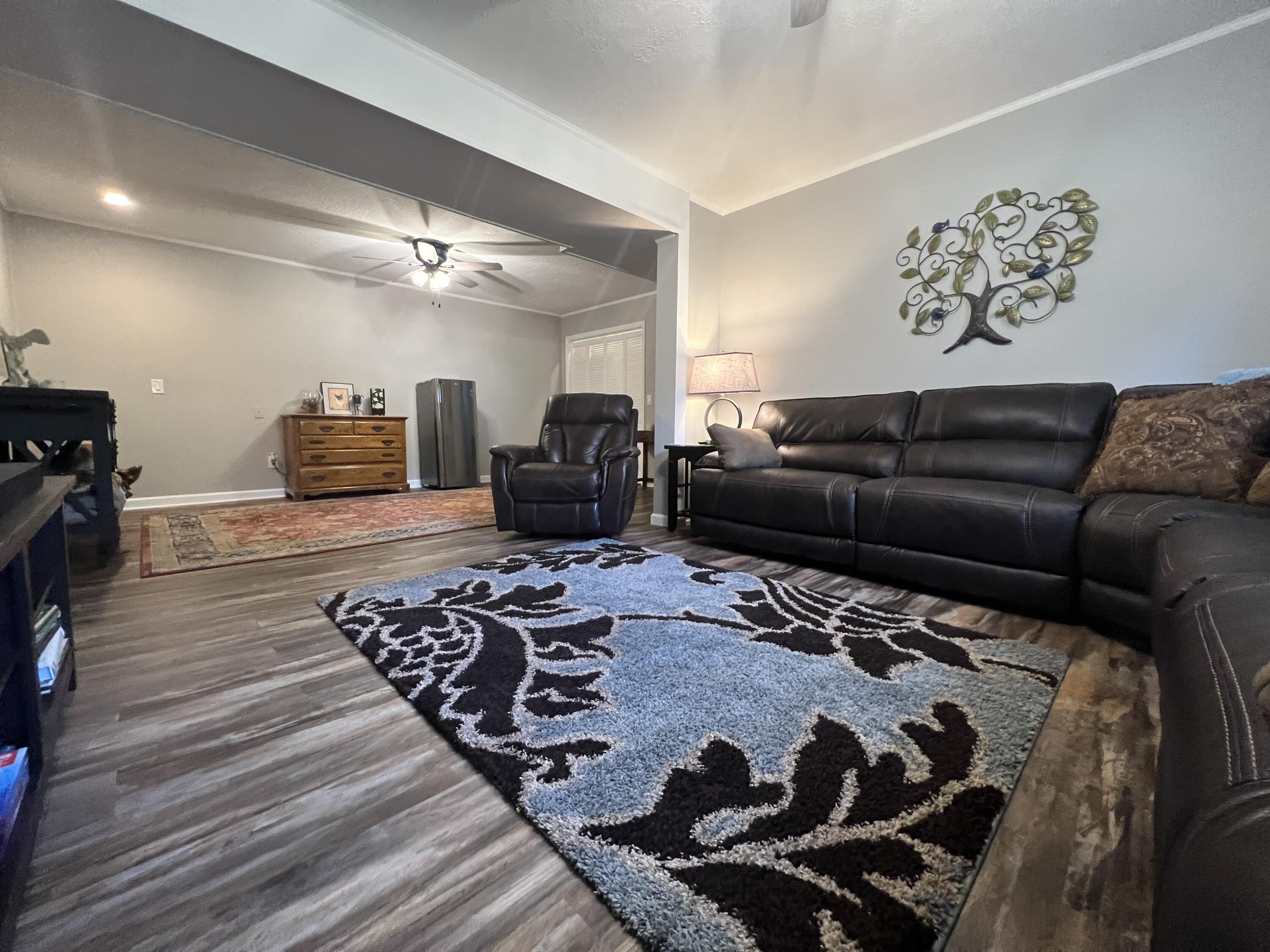 5118 Hunter Village Drive