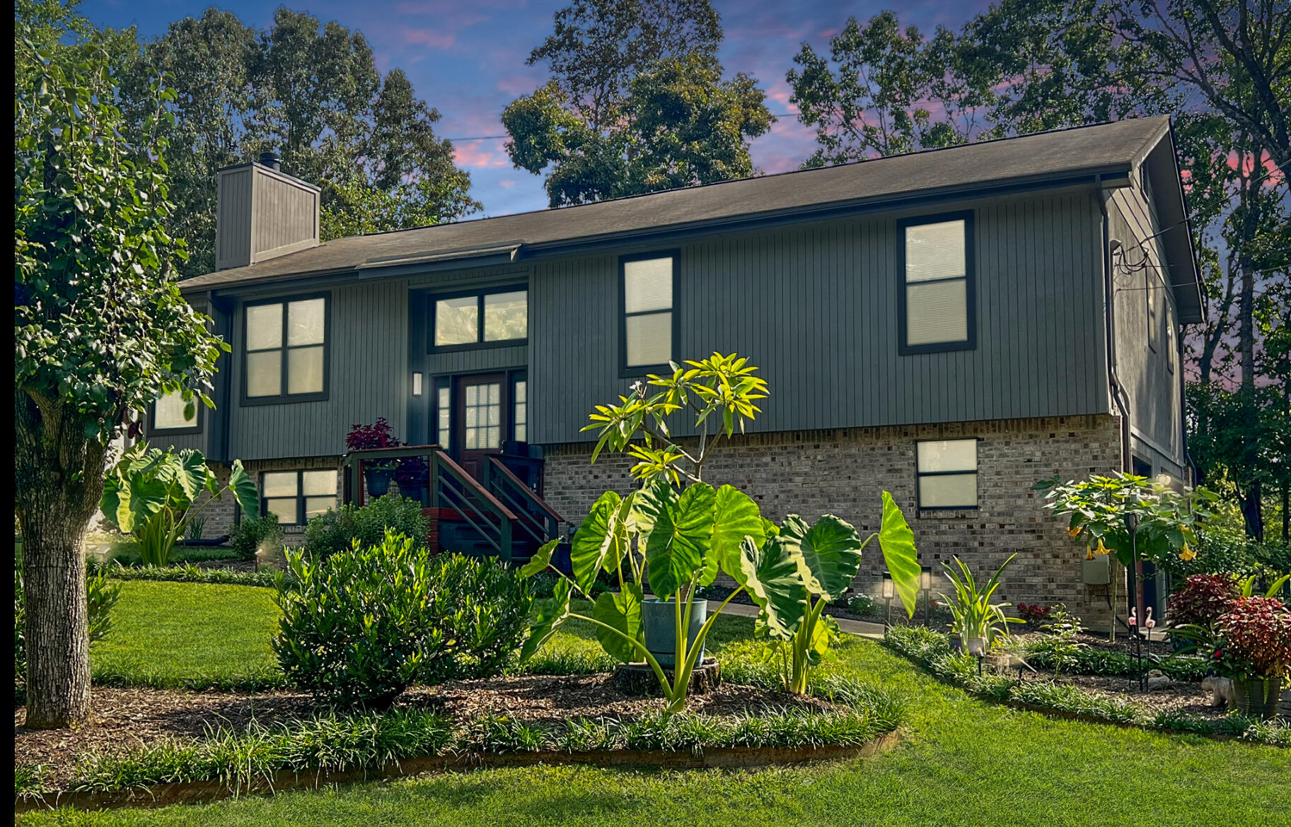 5118 Hunter Village Drive