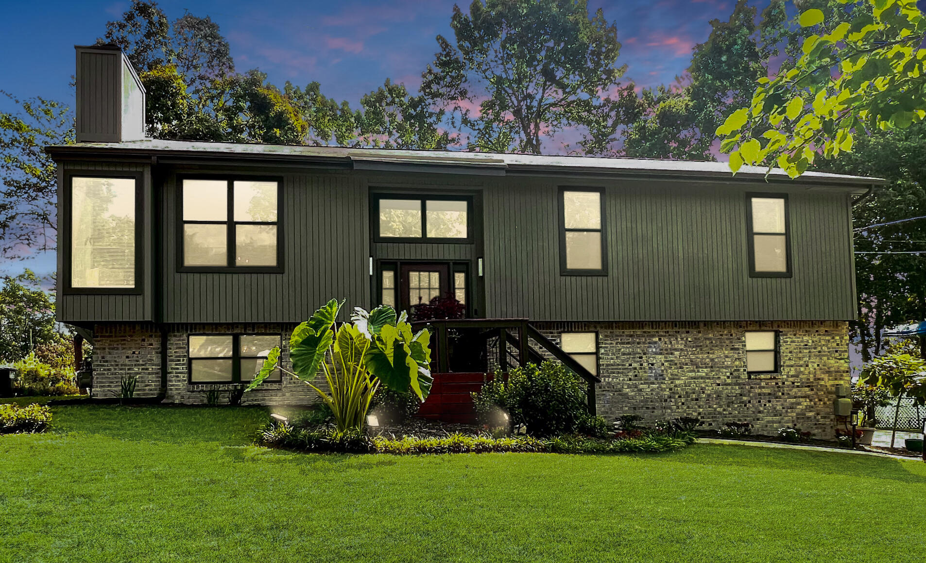 5118 Hunter Village Drive