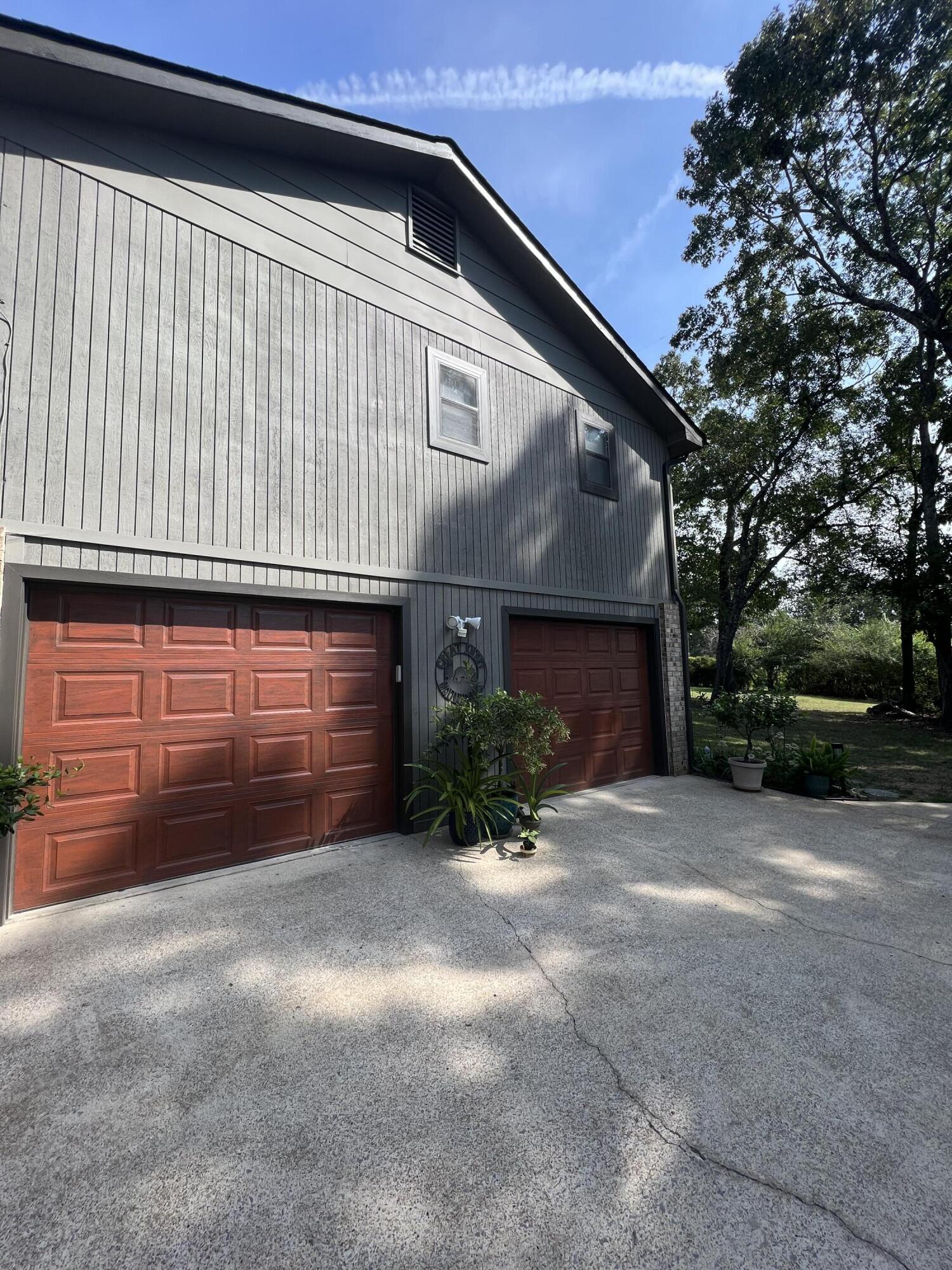 5118 Hunter Village Drive
