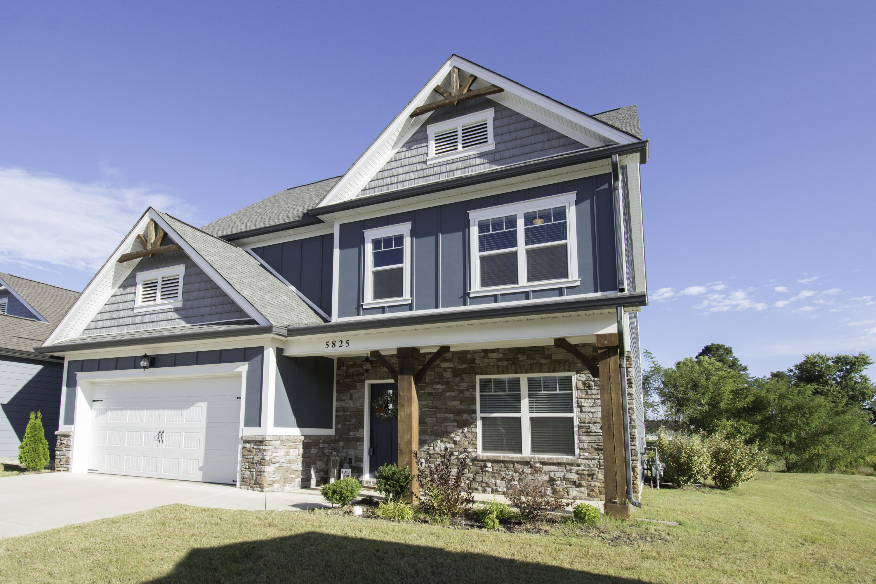 5825 Amber Valley Lane