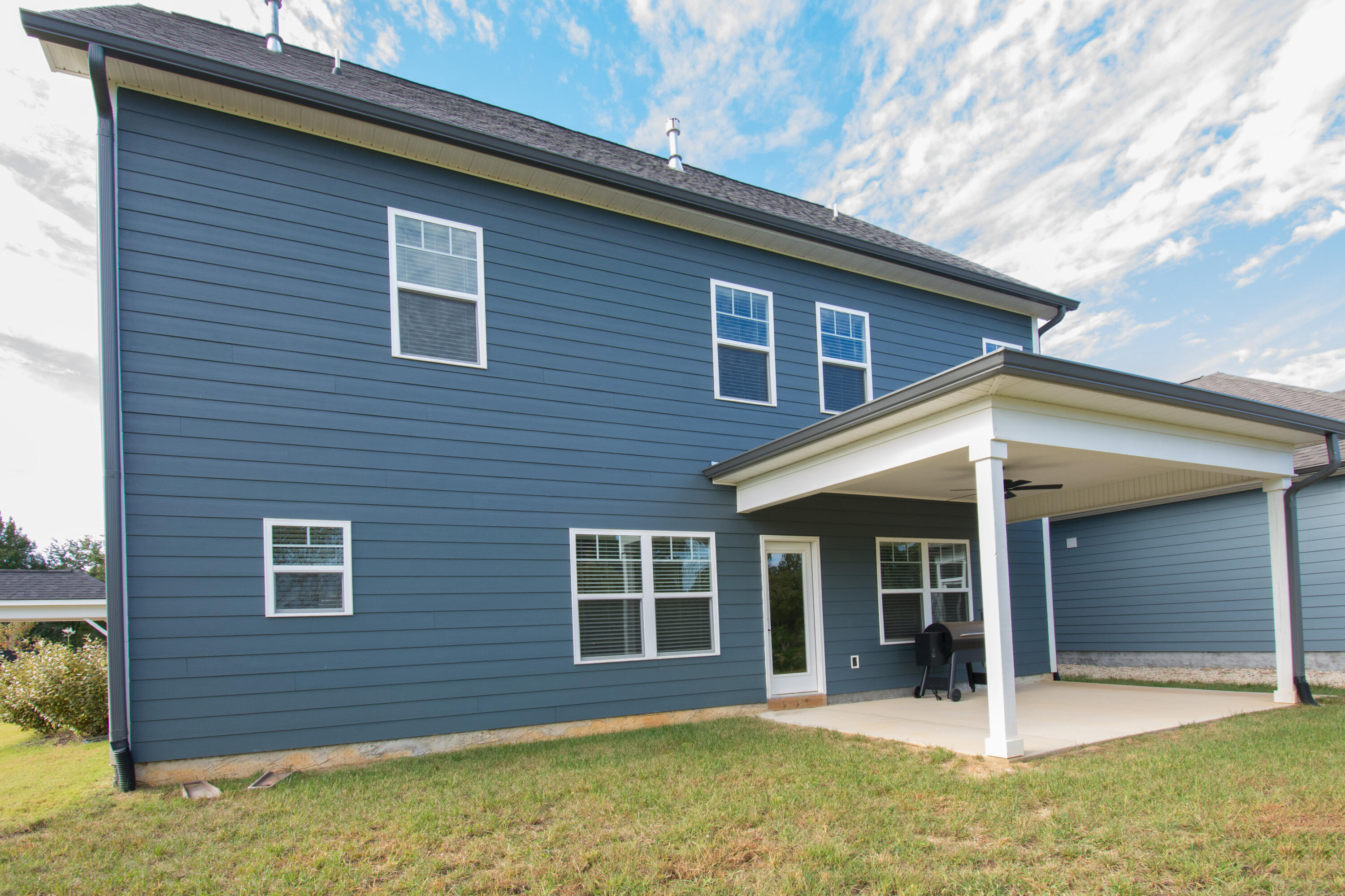 5825 Amber Valley Lane