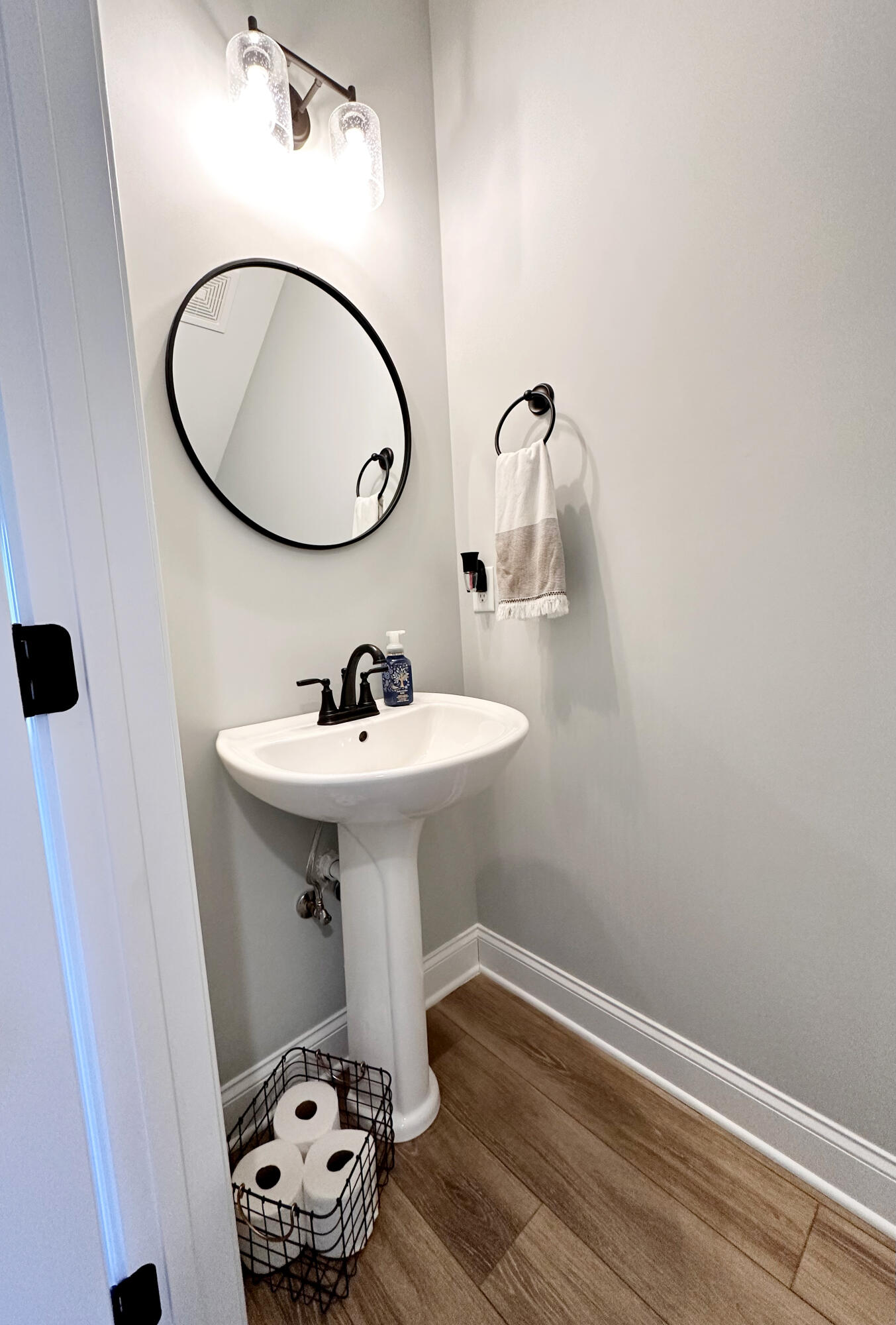 5825 Amber Valley Lane