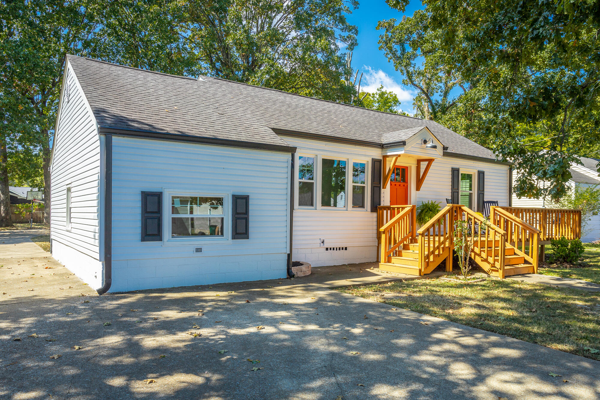 118 Tanforan Drive