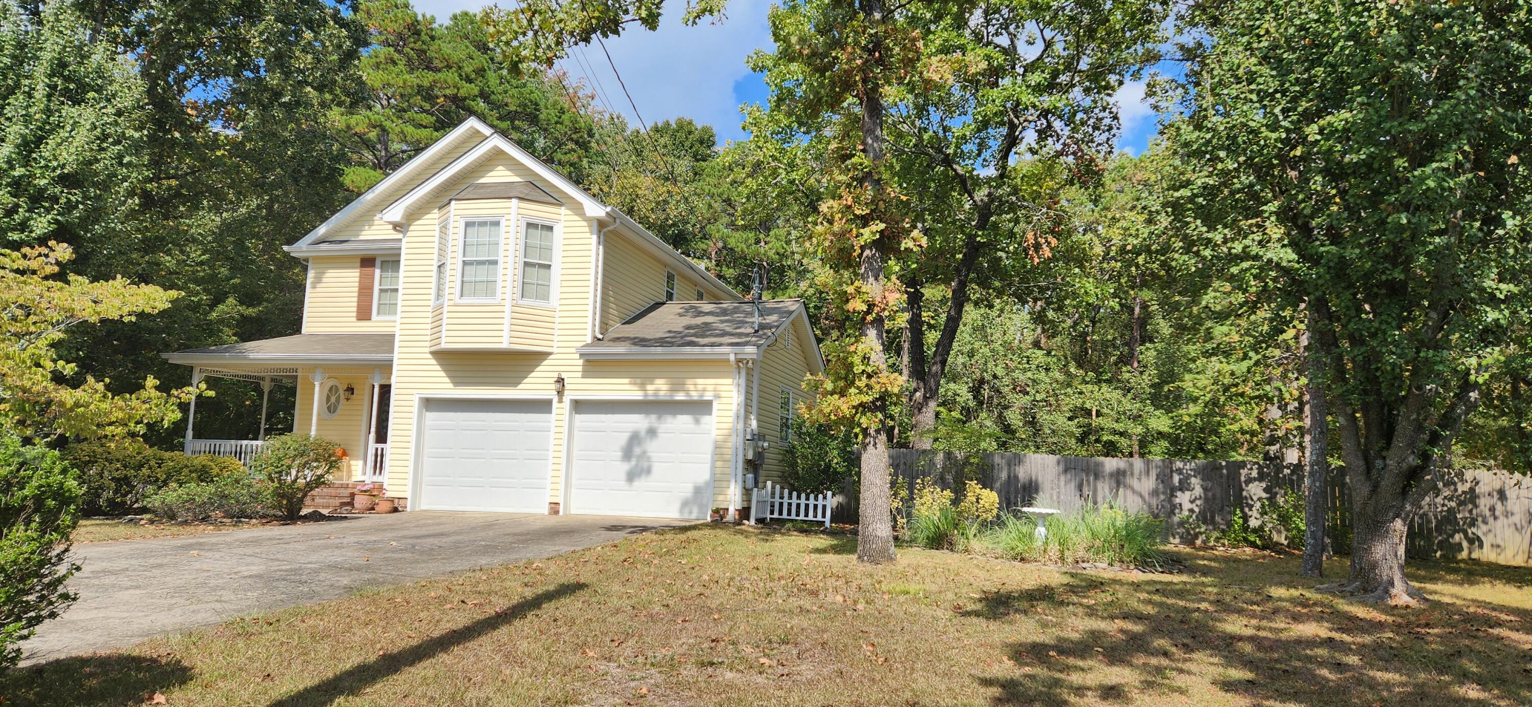 2428 Charleston Square