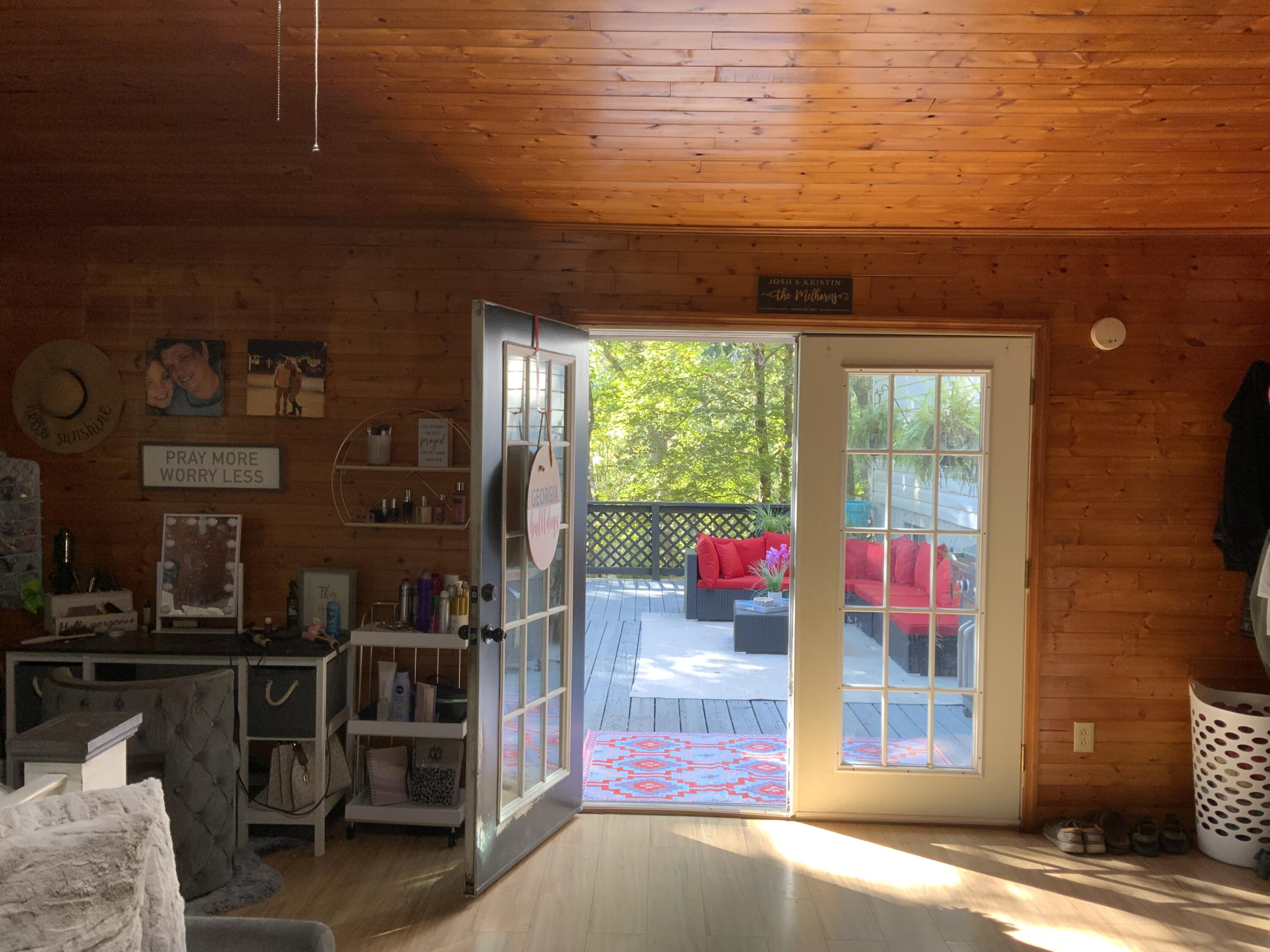 110 S Oakland Drive, LaFayette