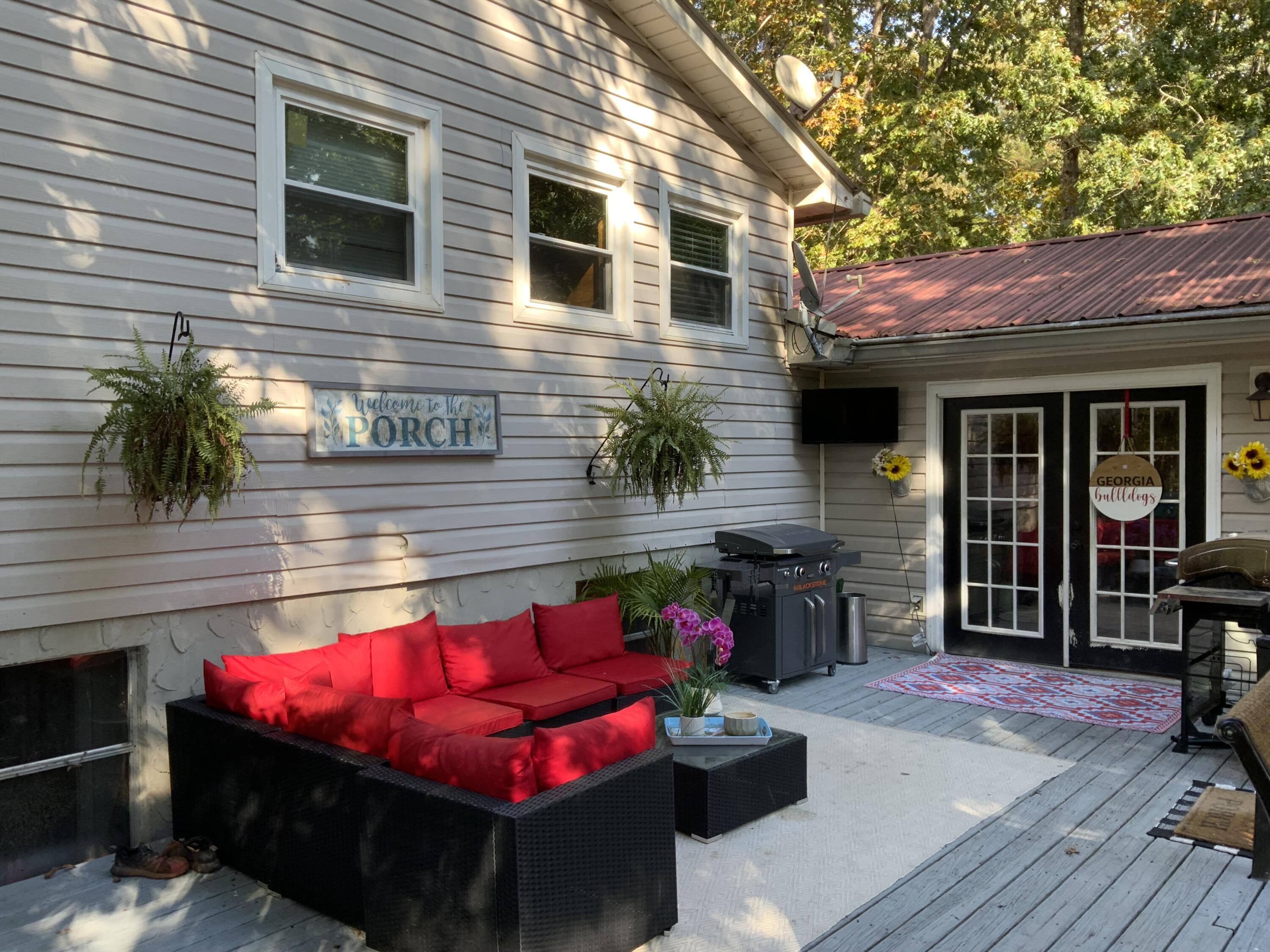 110 S Oakland Drive, LaFayette