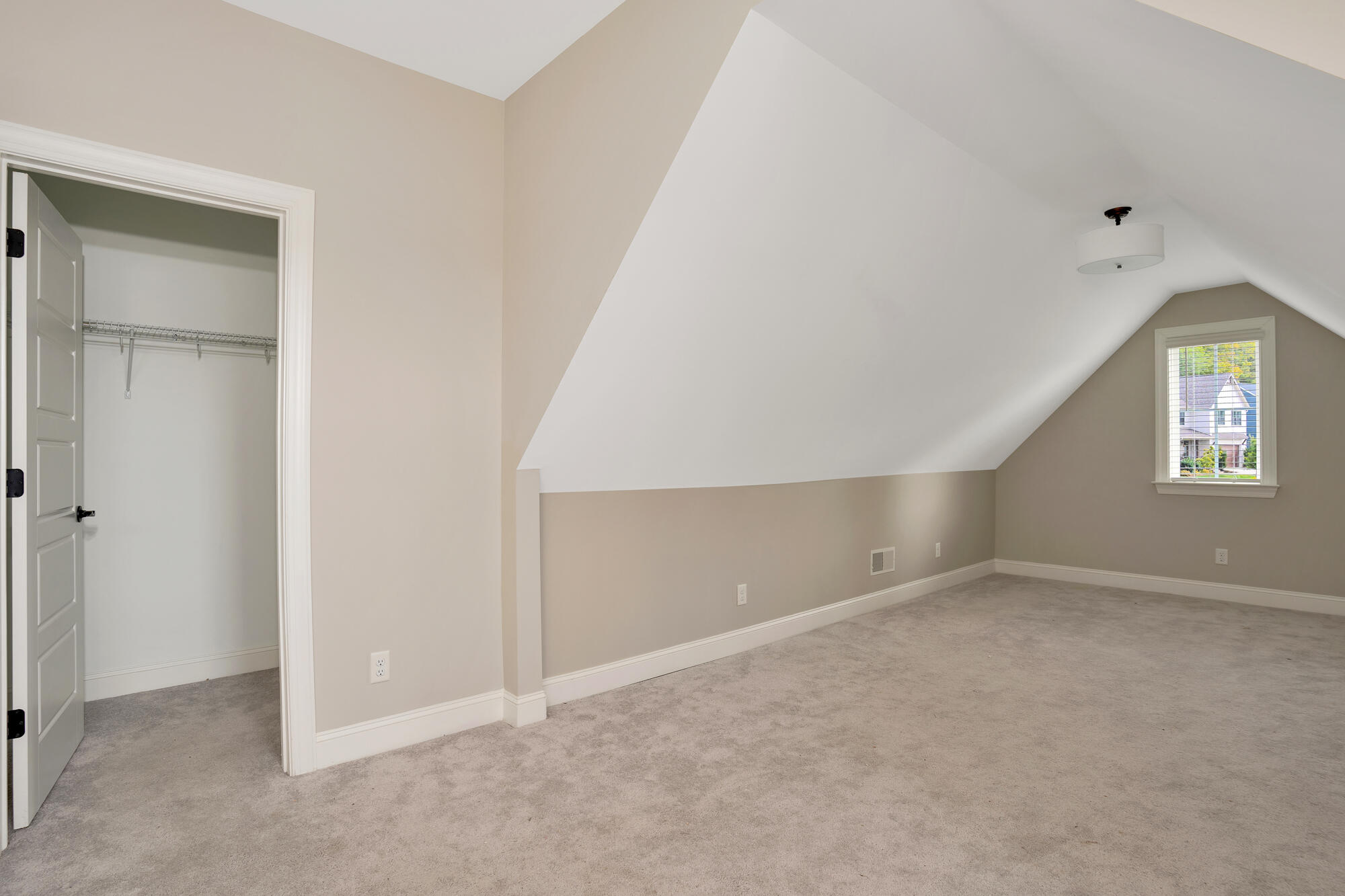 8601 Masons Gate Lane