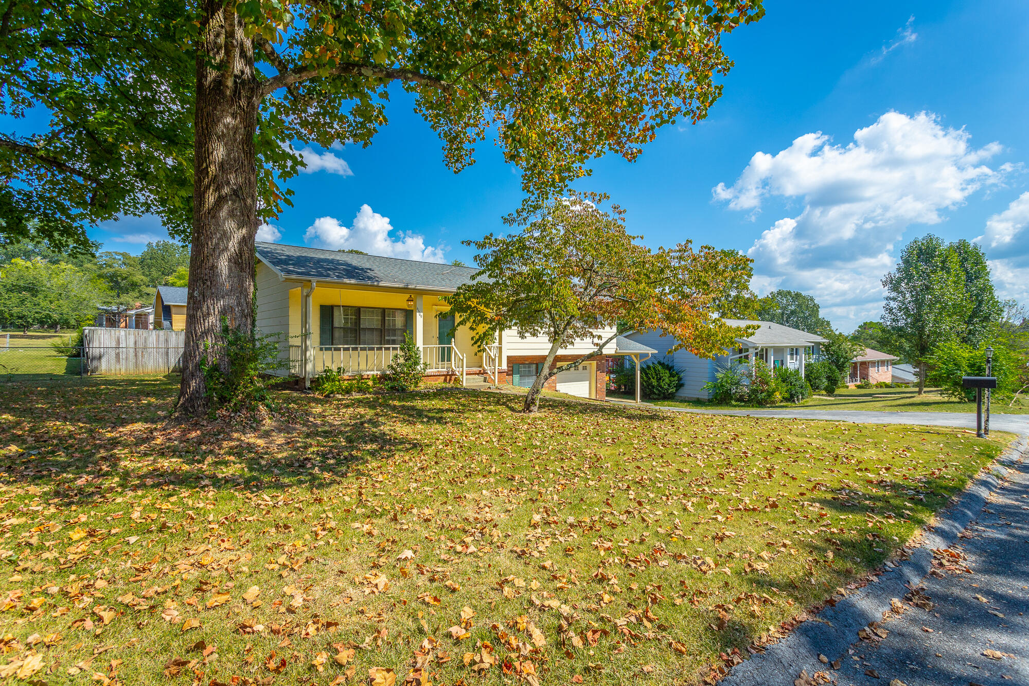 6509 Pine Manor Drive