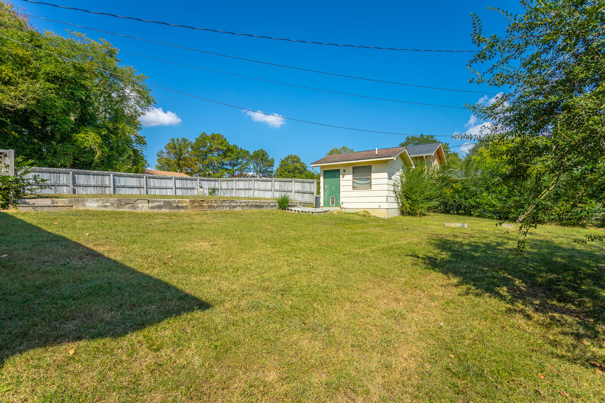 6509 Pine Manor Drive