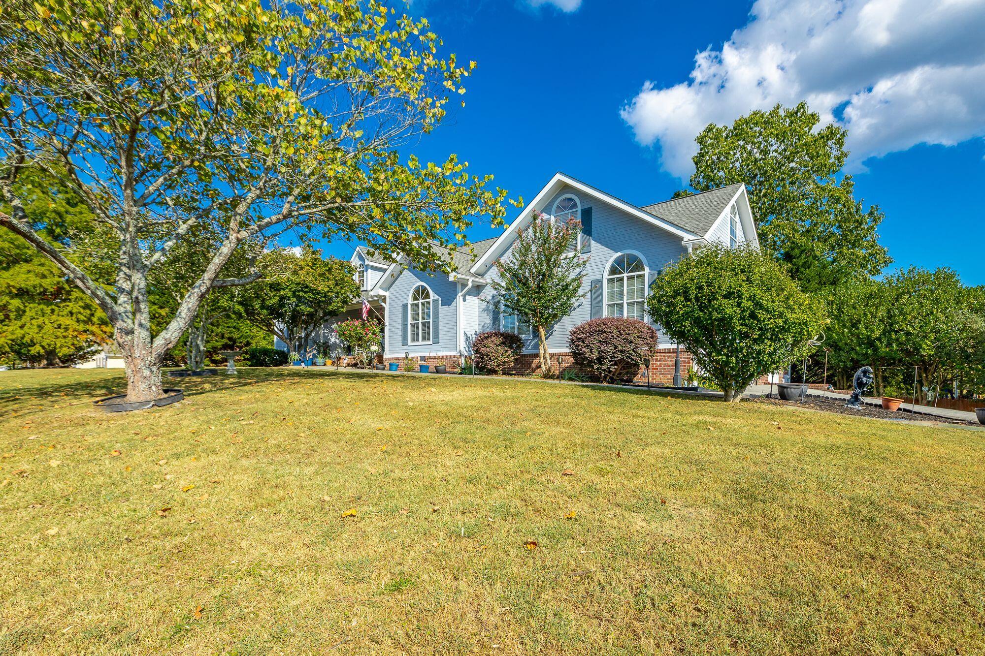 6601 Woody Cove Lane