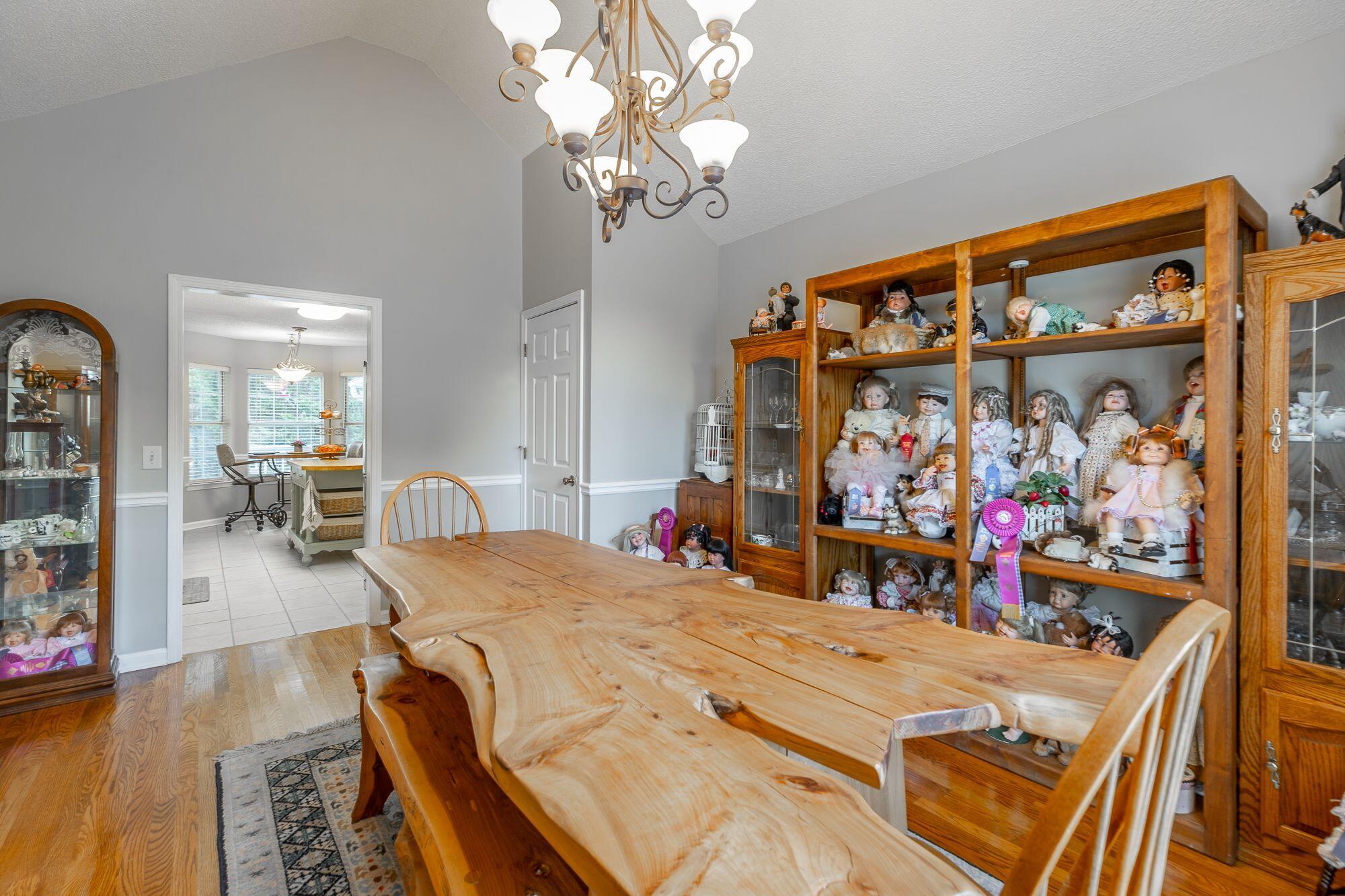 6601 Woody Cove Lane