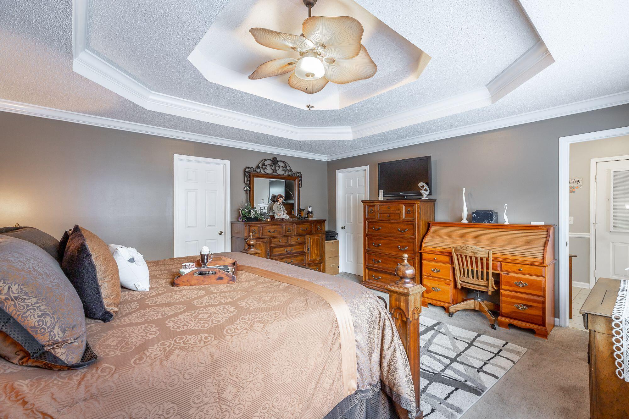 6601 Woody Cove Lane