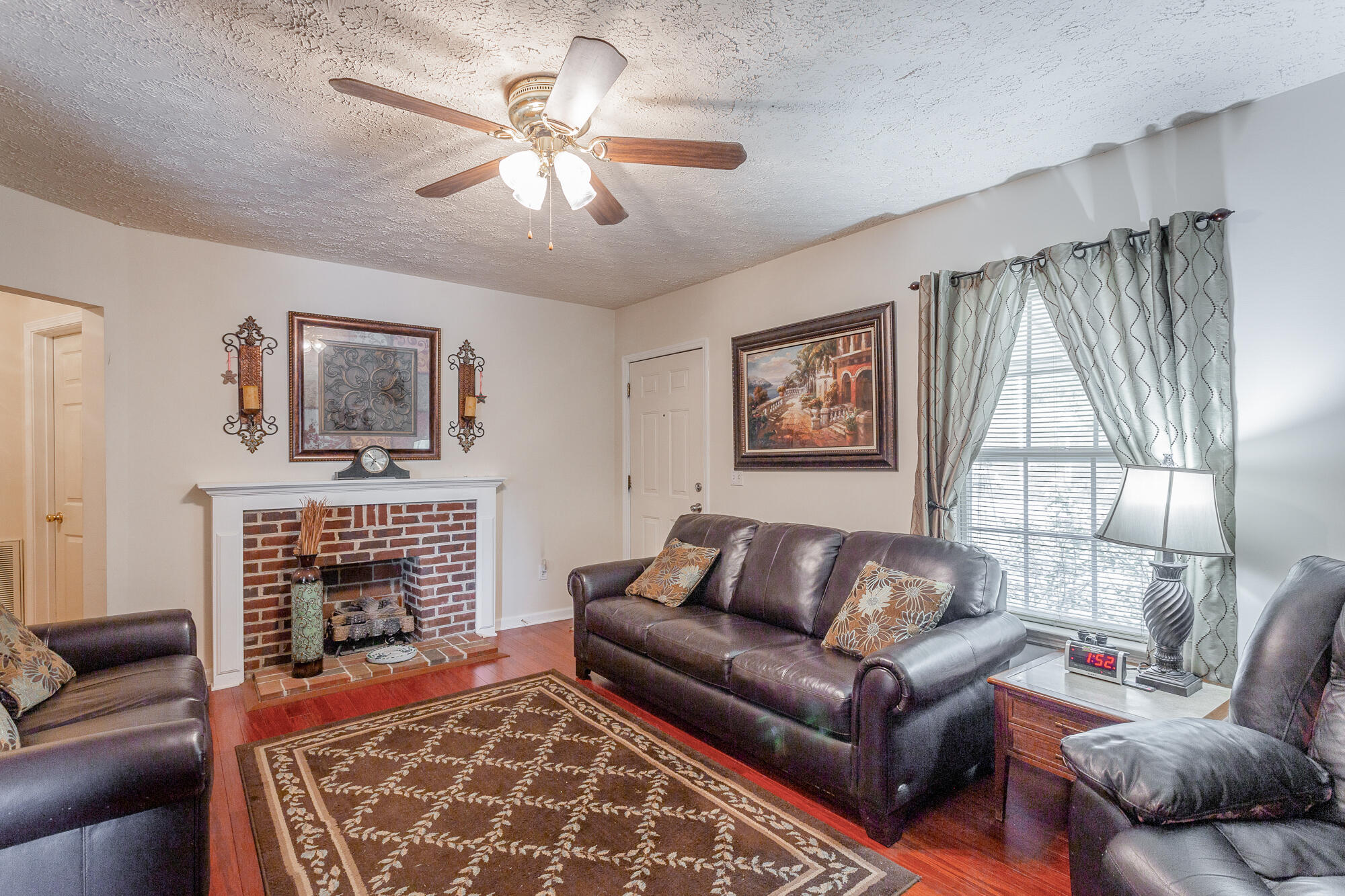 2730 Forest Road
