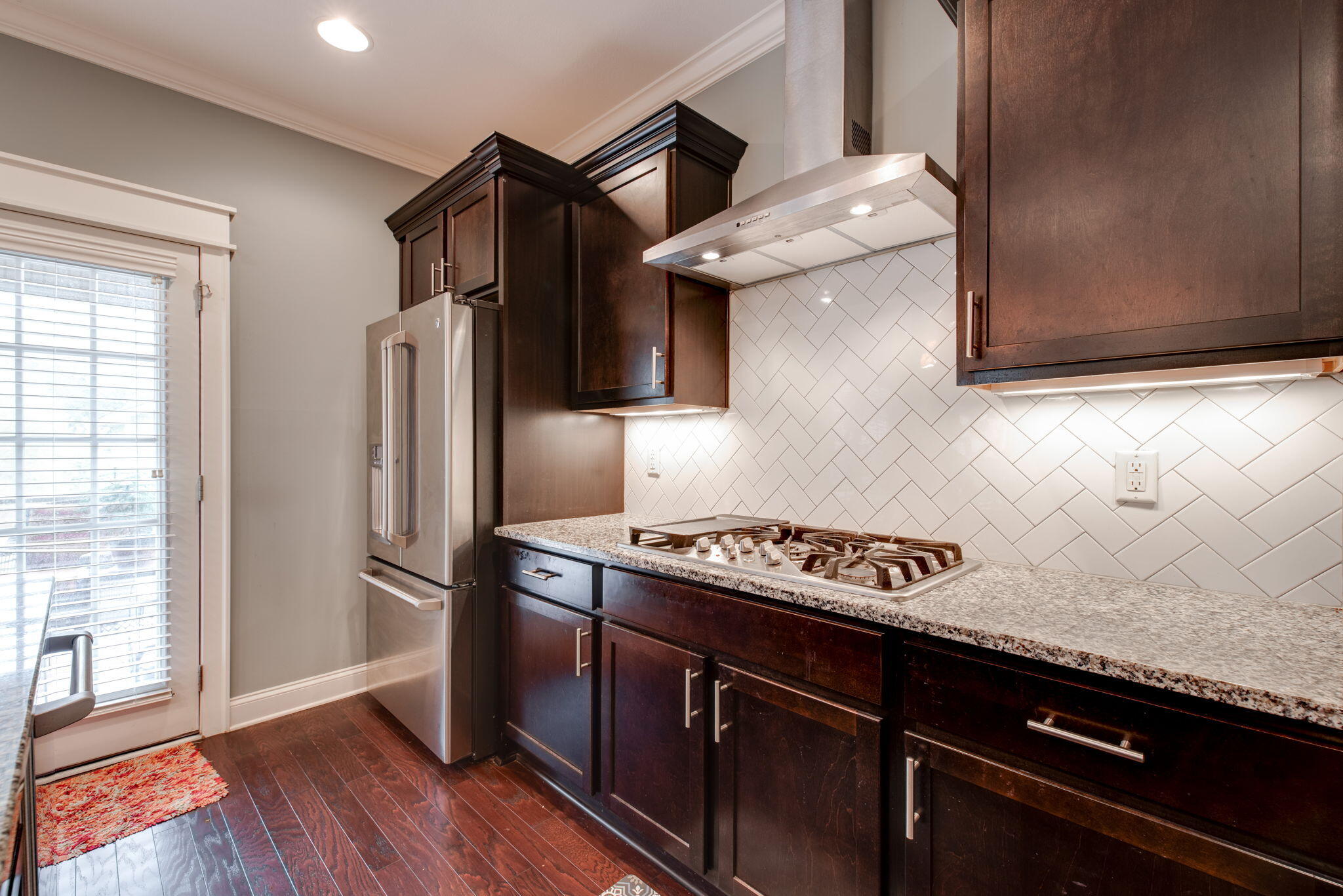 5637 Bungalow Circle